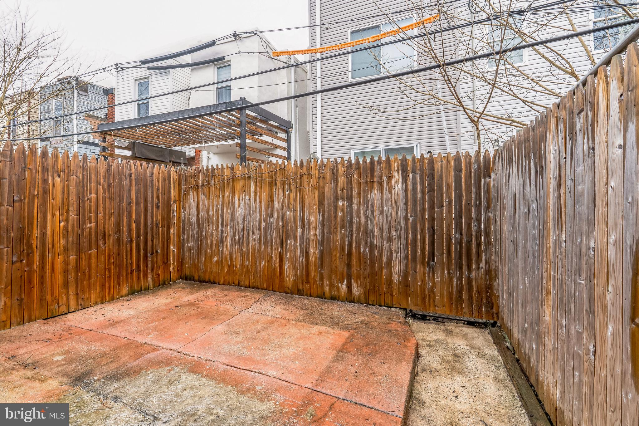 POINT BREEZE - Residential