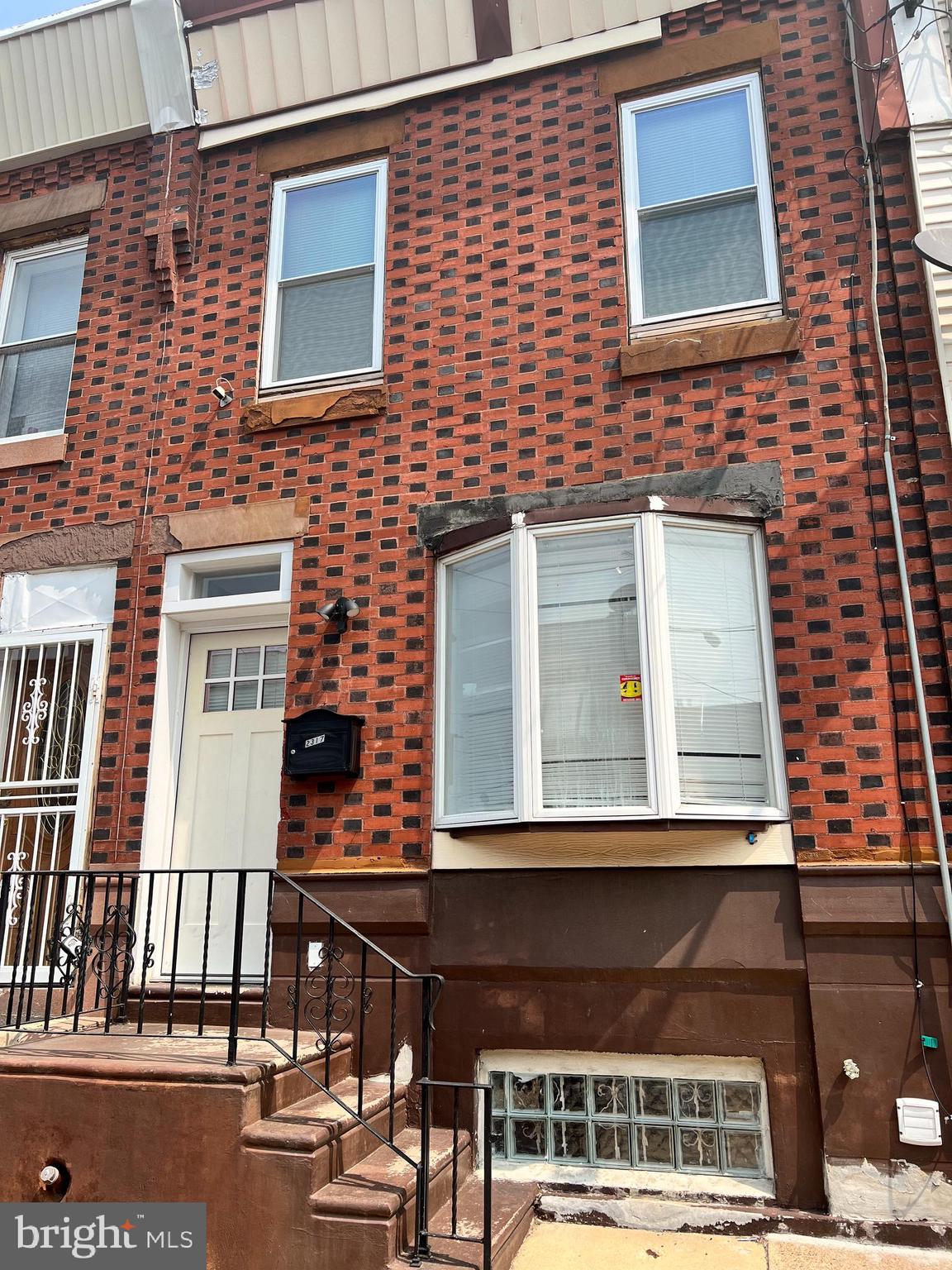 POINT BREEZE - Residential
