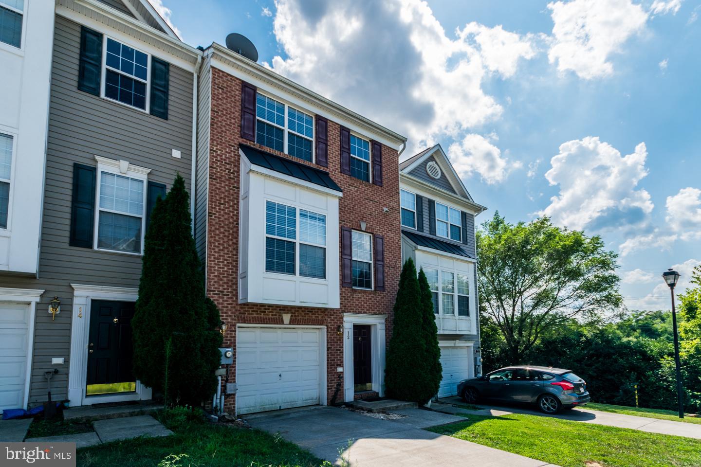 LEE'S RIDGE - Residential