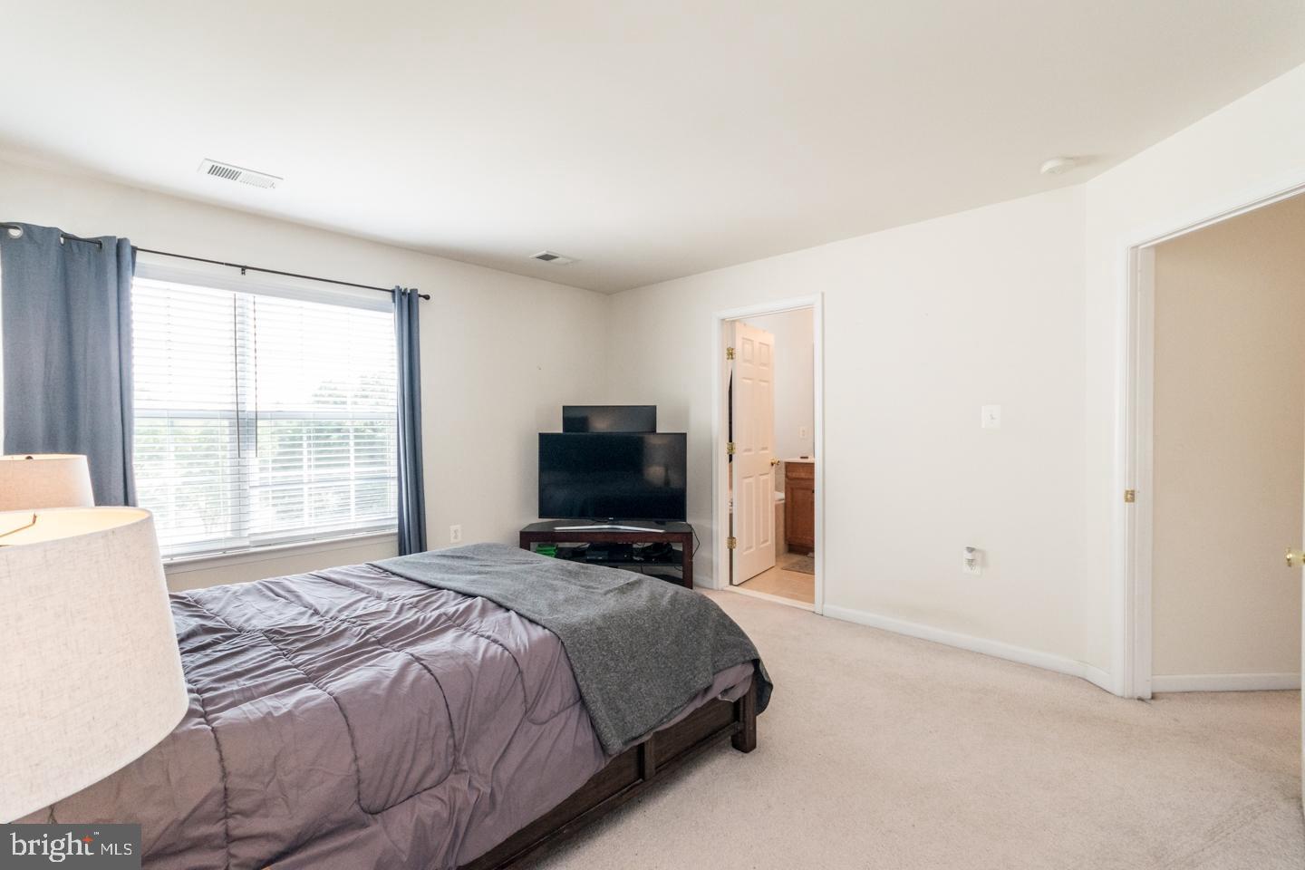 LEE'S RIDGE - Residential