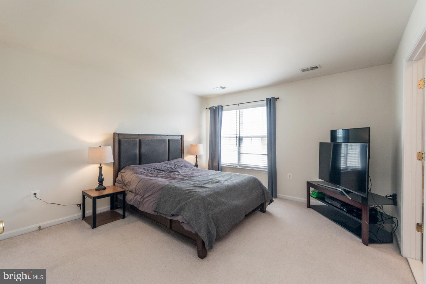 LEE'S RIDGE - Residential