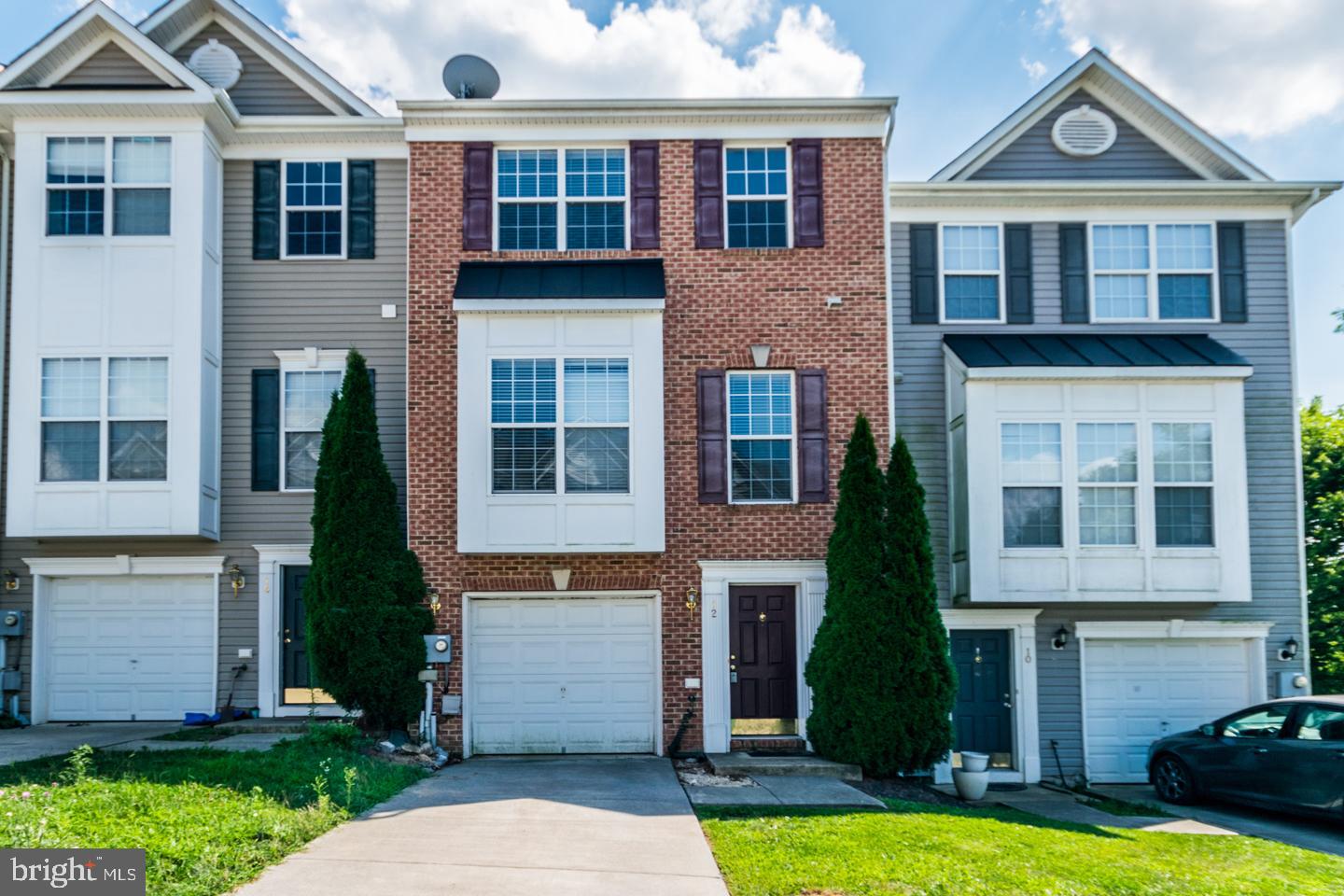 LEE'S RIDGE - Residential