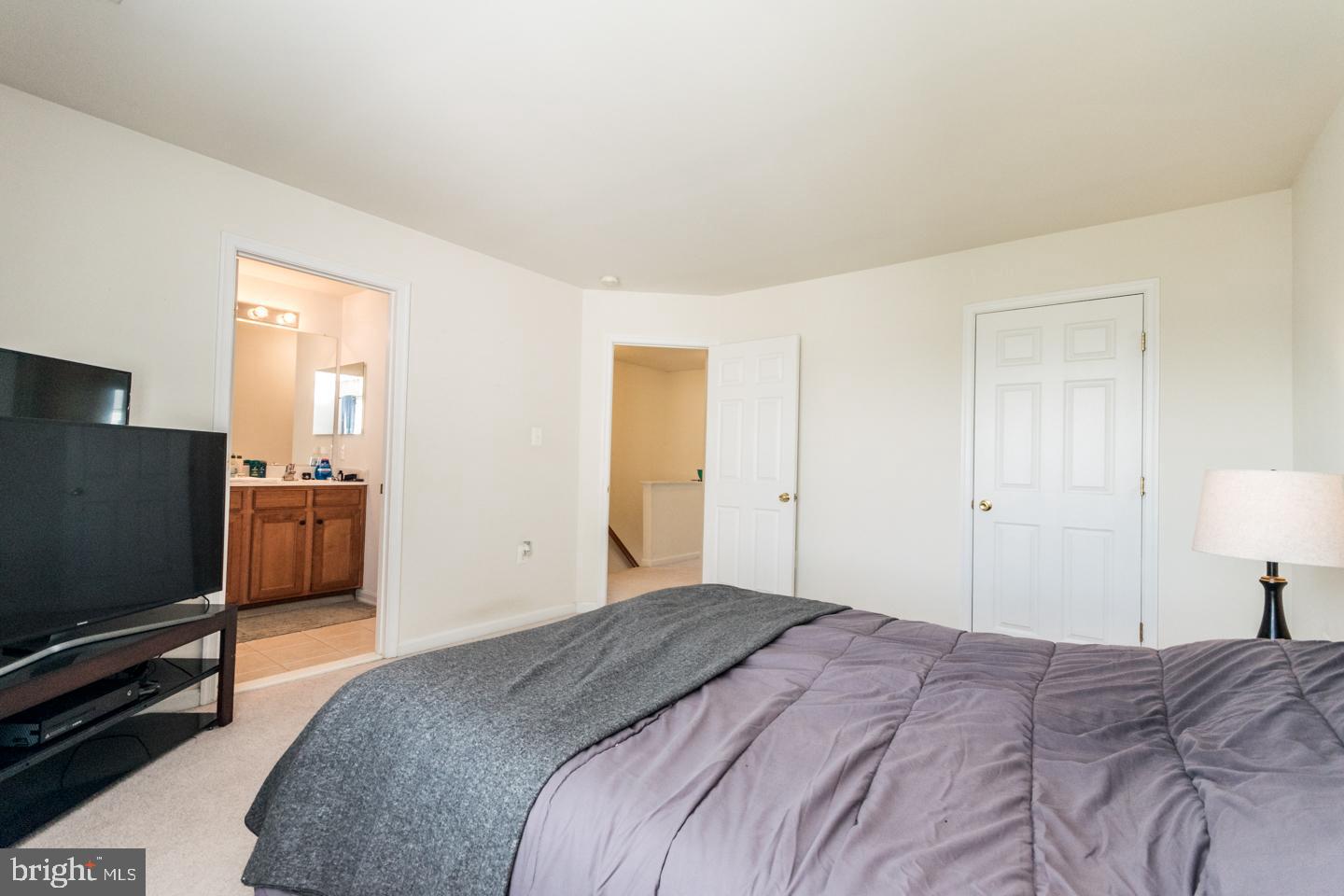 LEE'S RIDGE - Residential