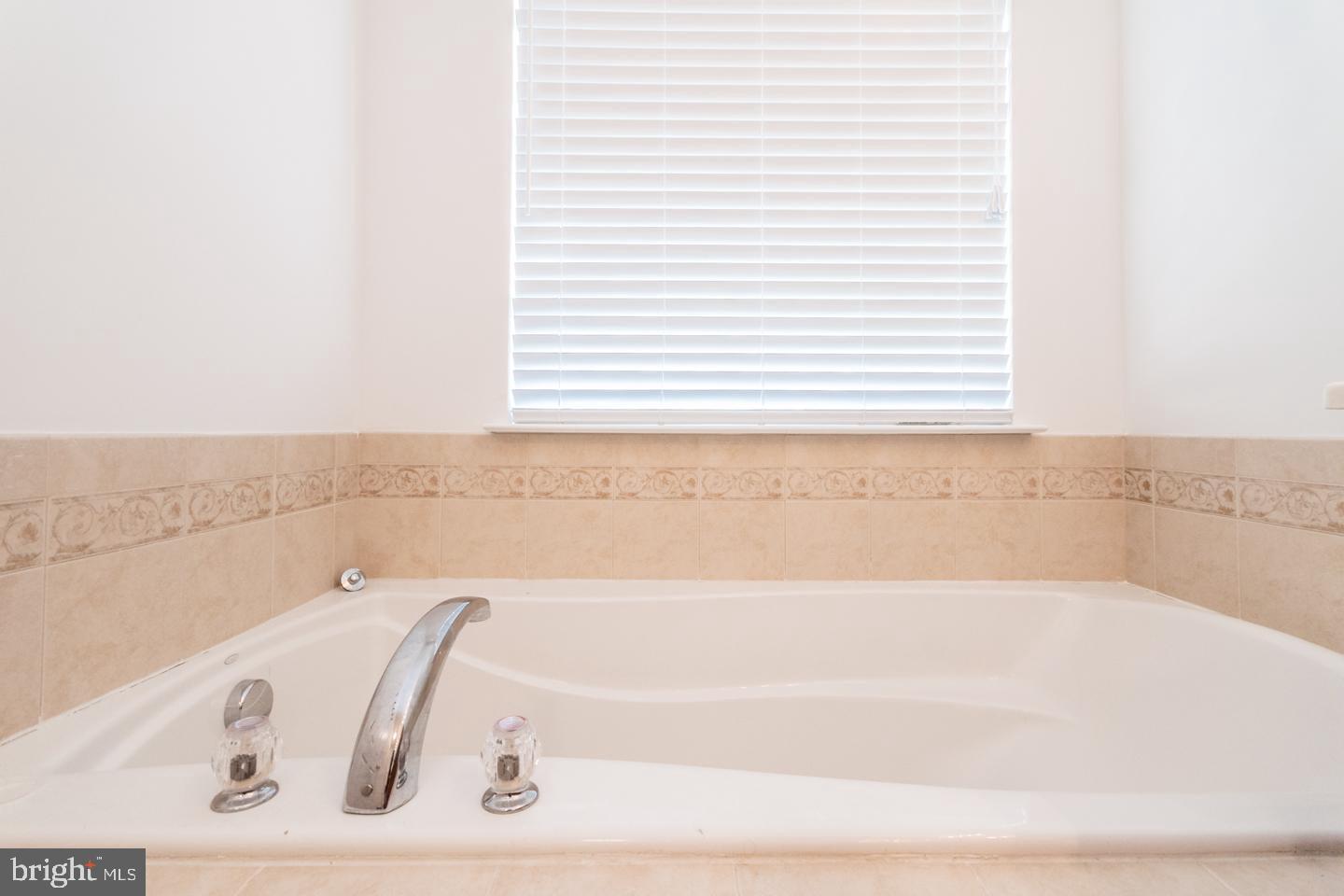 LEE'S RIDGE - Residential