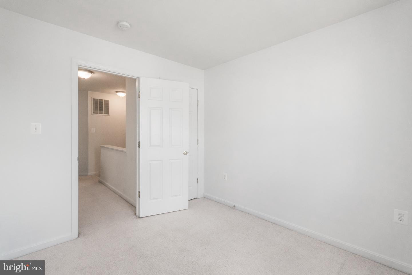 LEE'S RIDGE - Residential