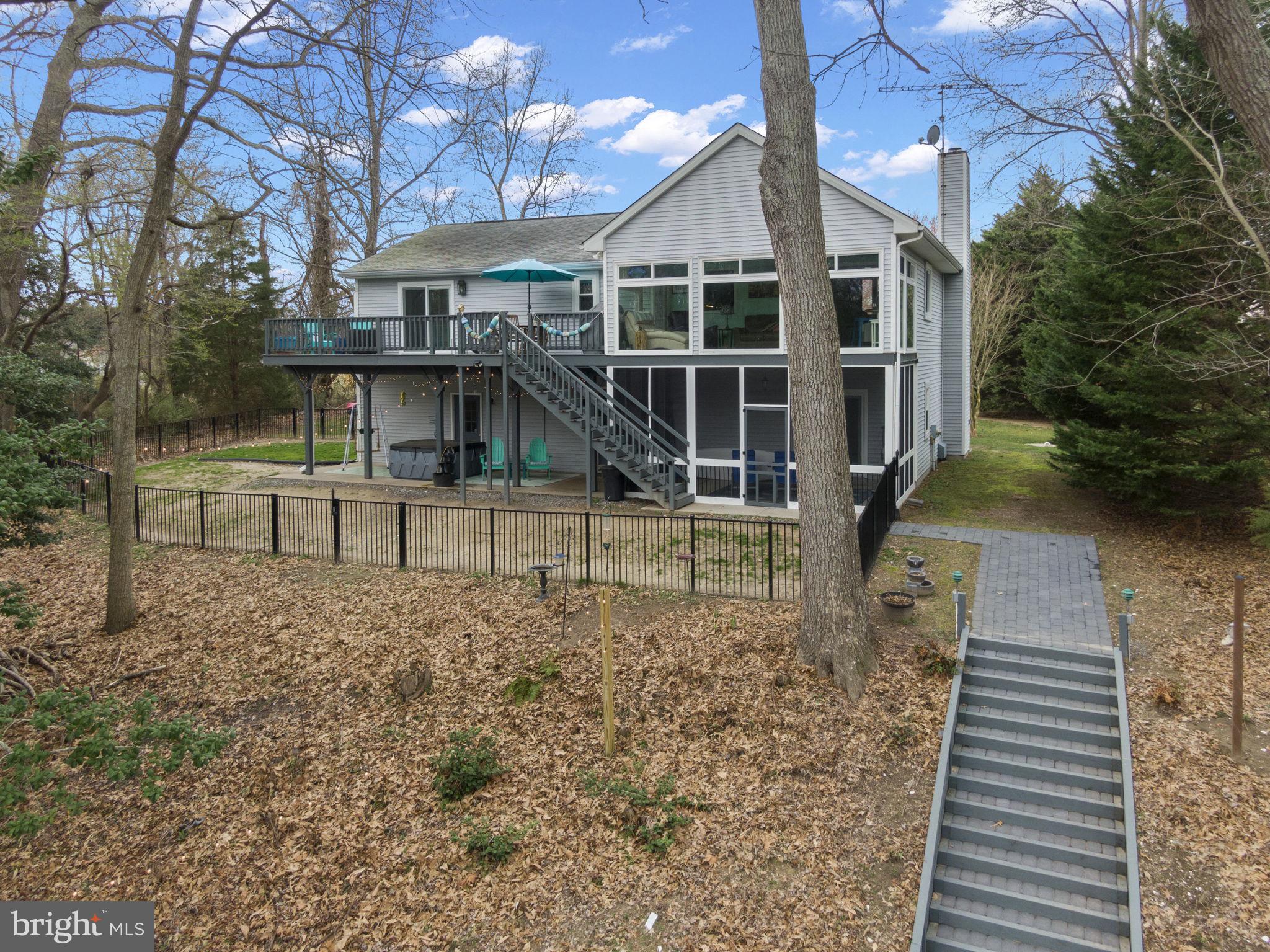 COAN HARBOUR ESTATES - Residential