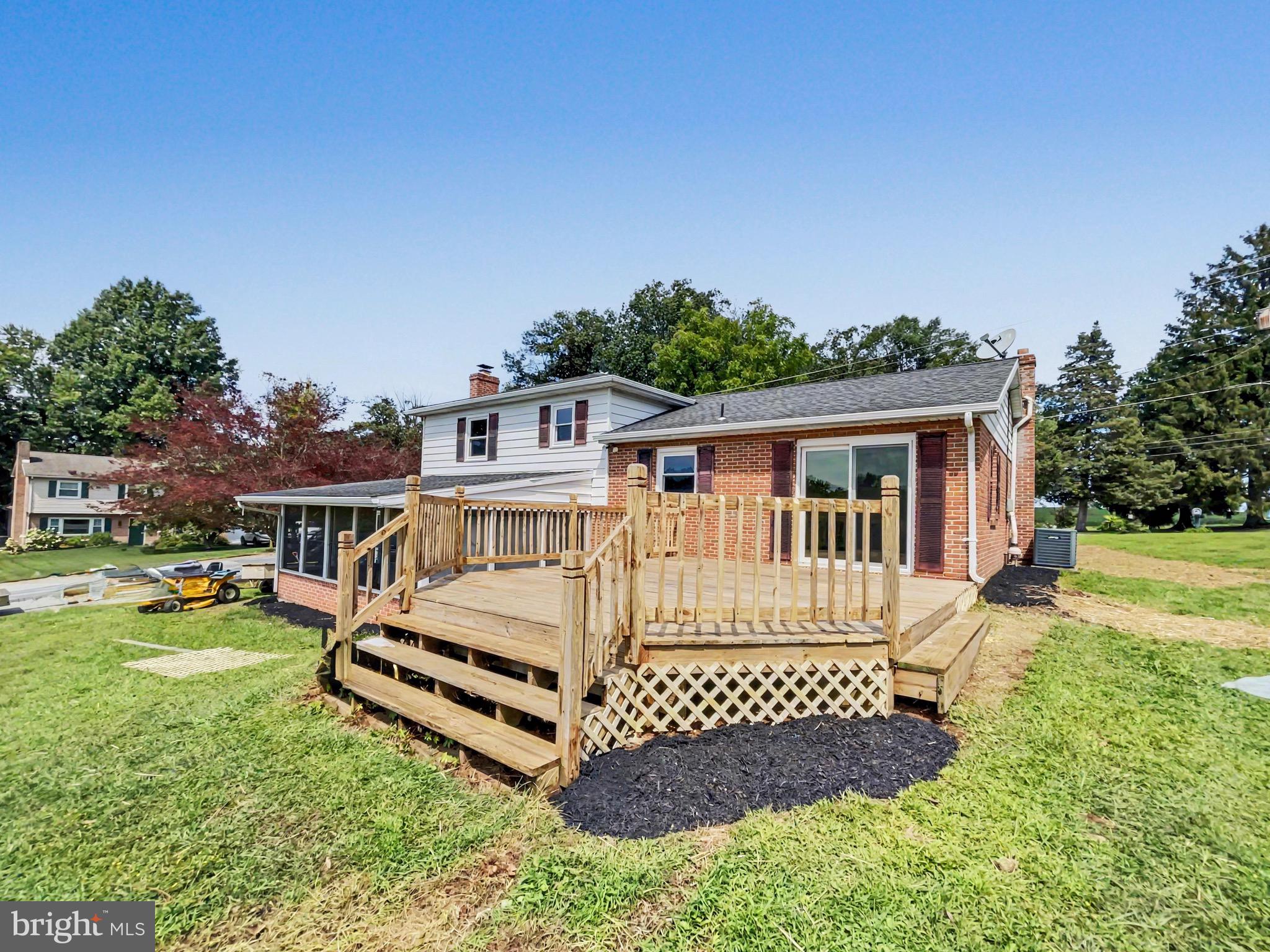 439 VALLEY ROAD
