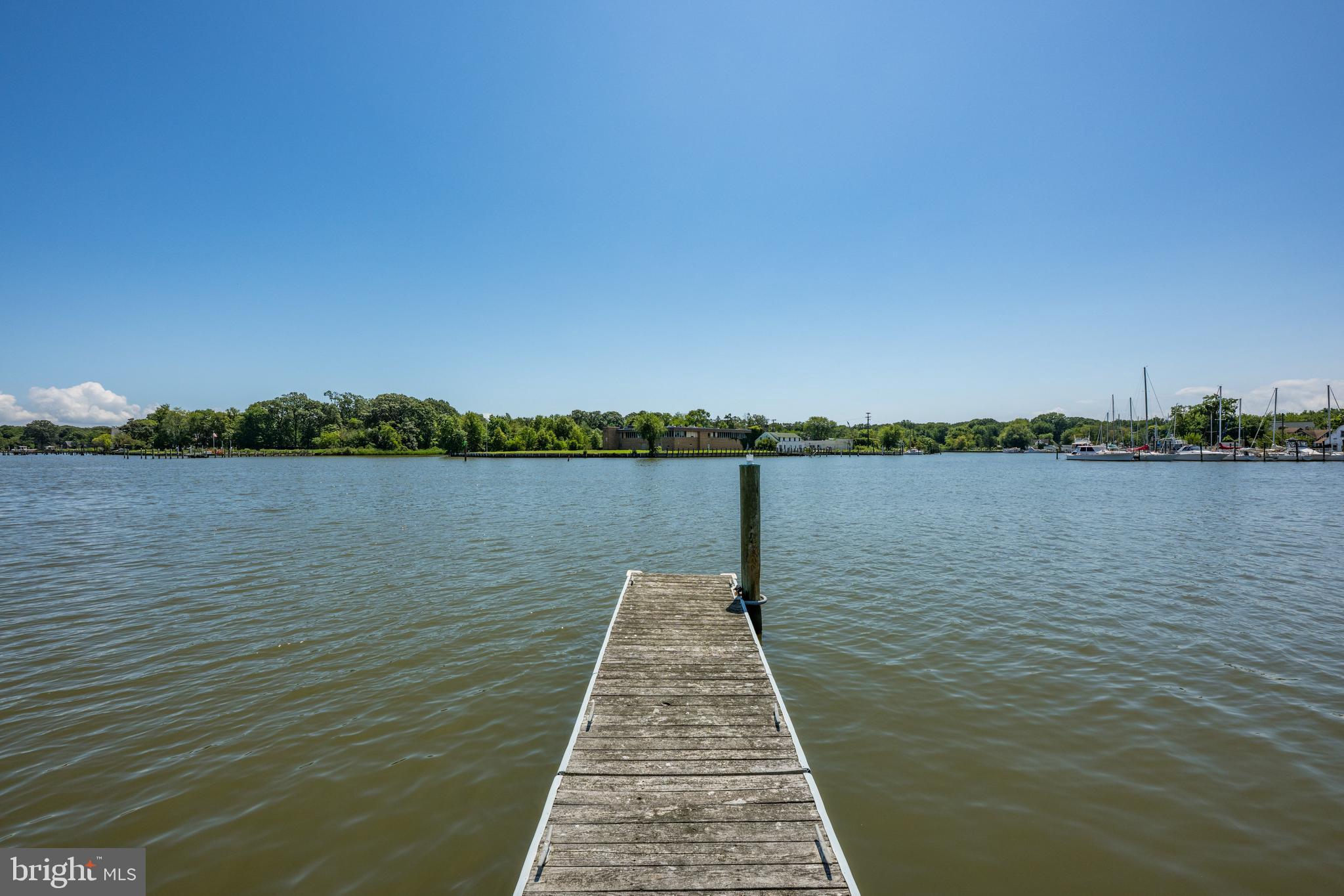 SHADY SIDE - Residential