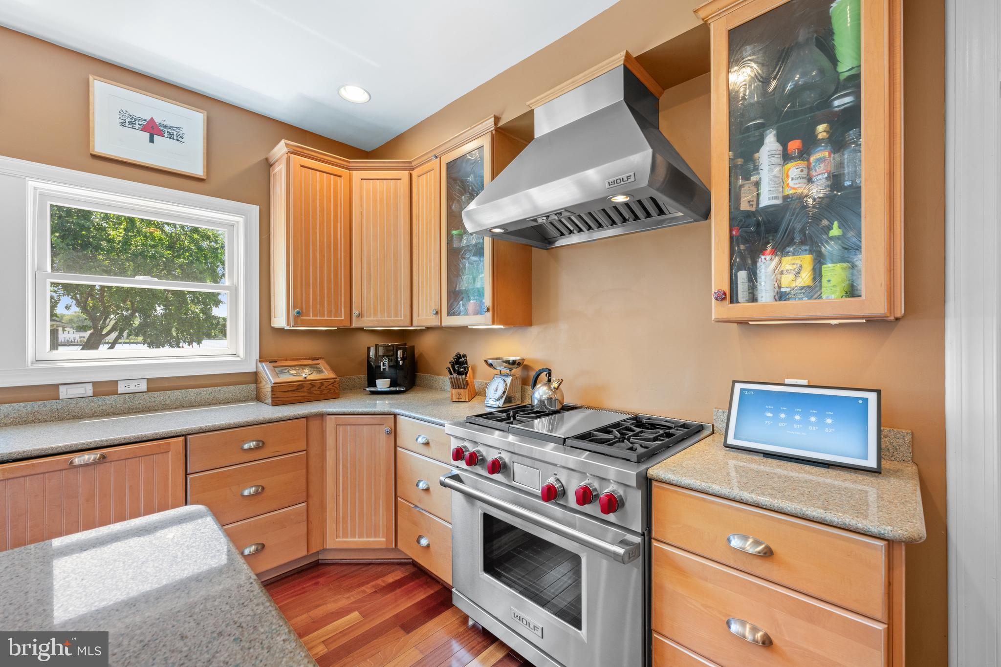 SHADY SIDE - Residential