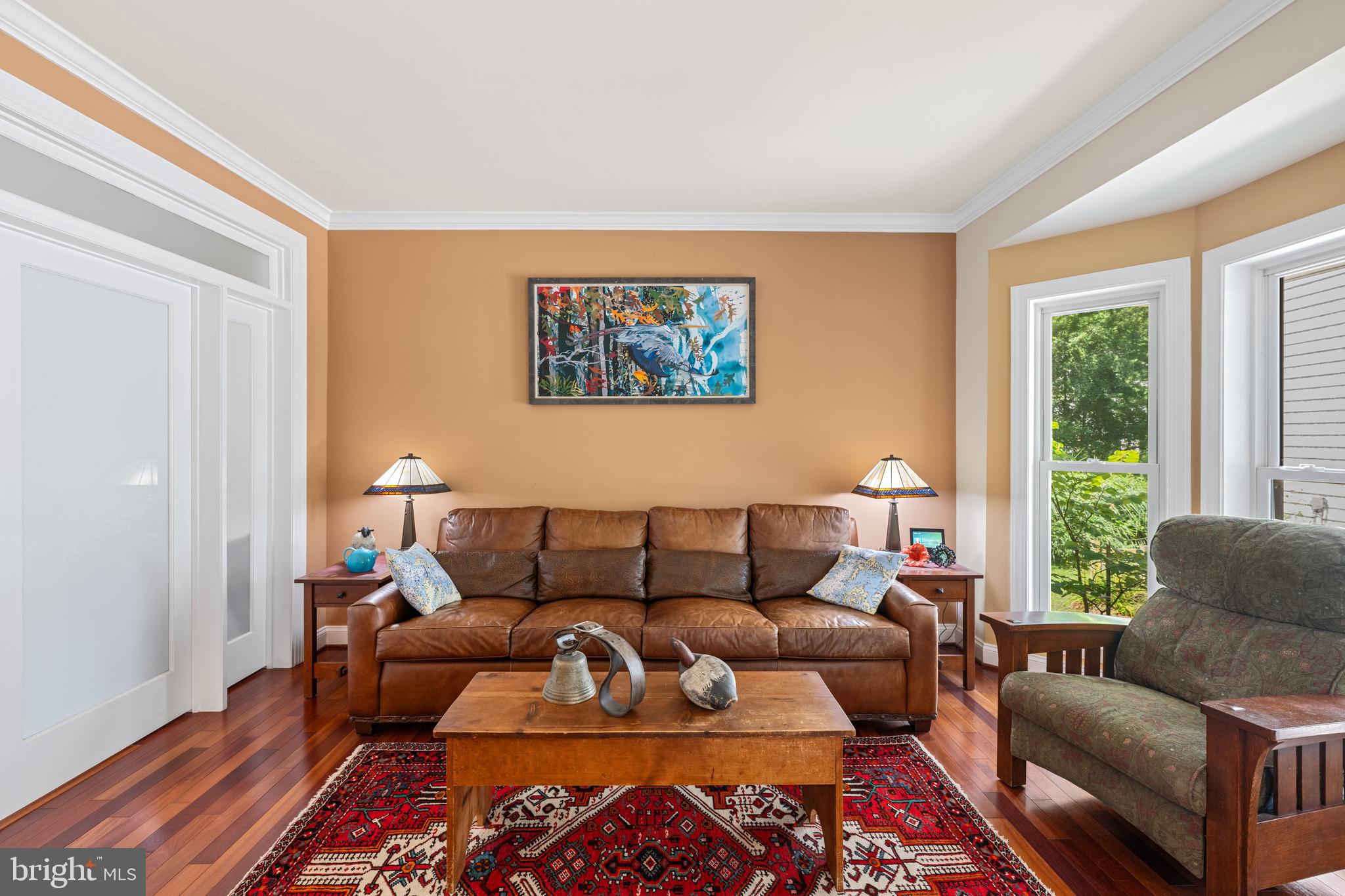 SHADY SIDE - Residential