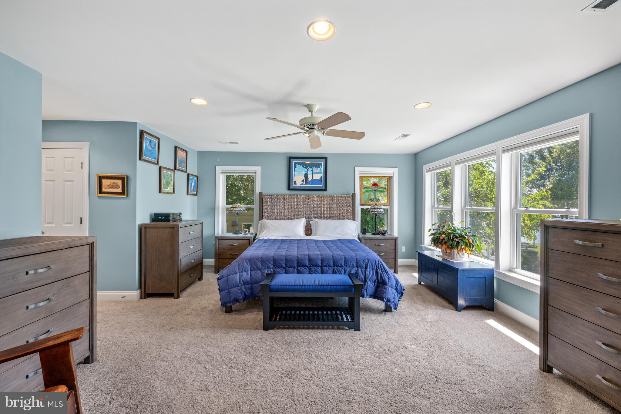 SHADY SIDE - Residential