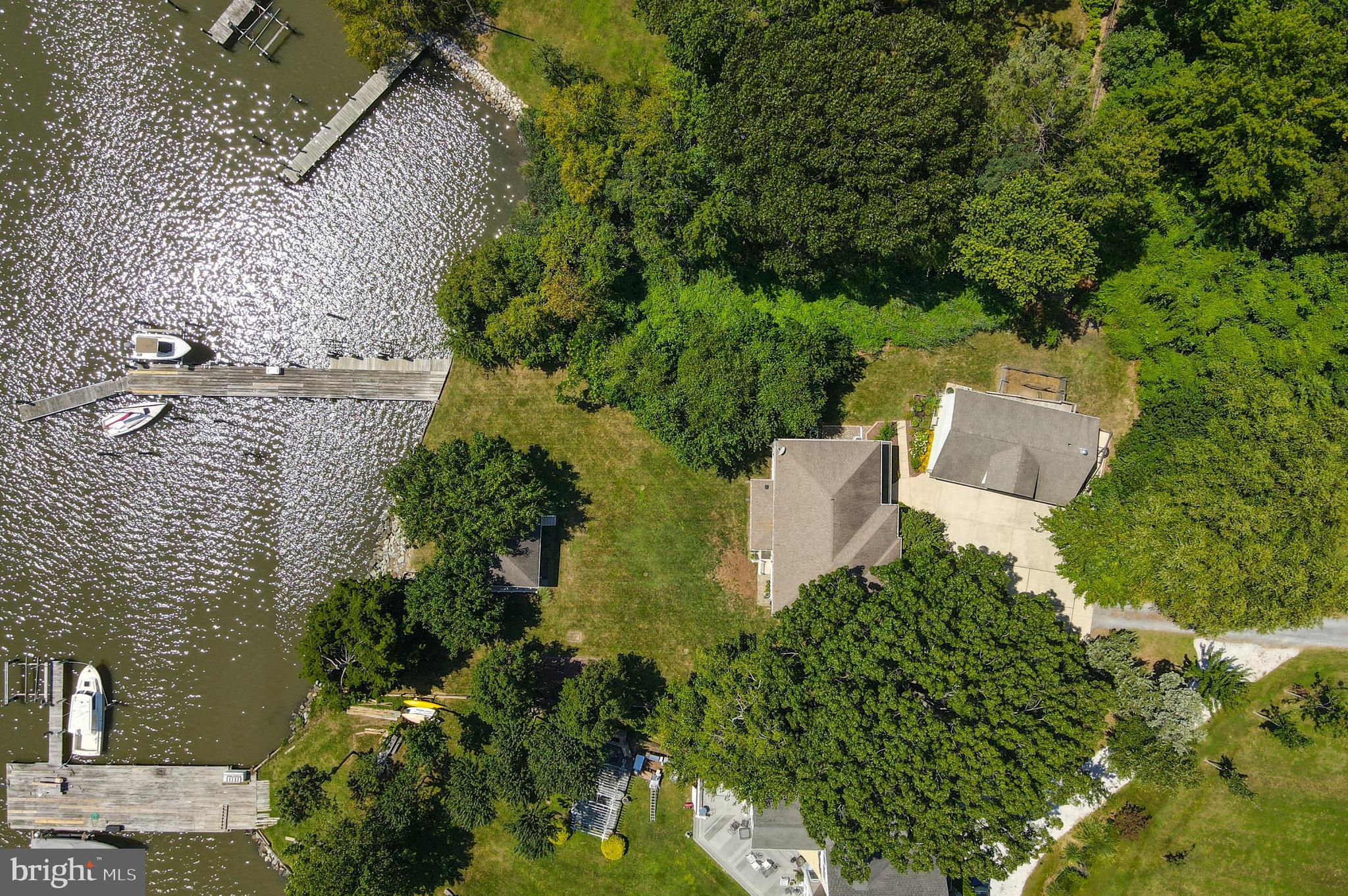 SHADY SIDE - Residential