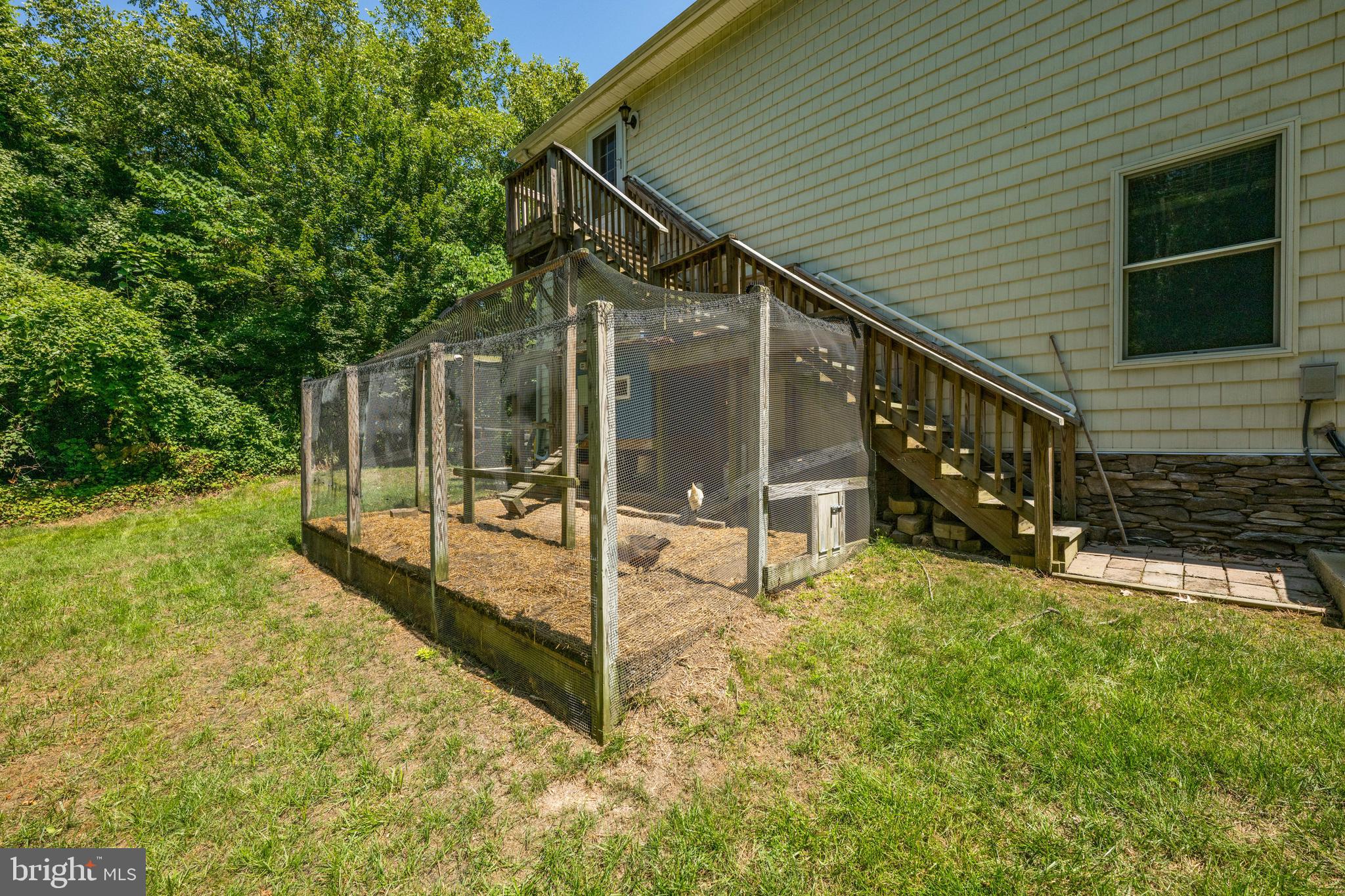 SHADY SIDE - Residential