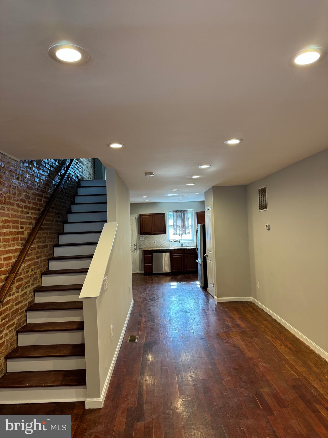 MONTEBELLO - Residential Lease