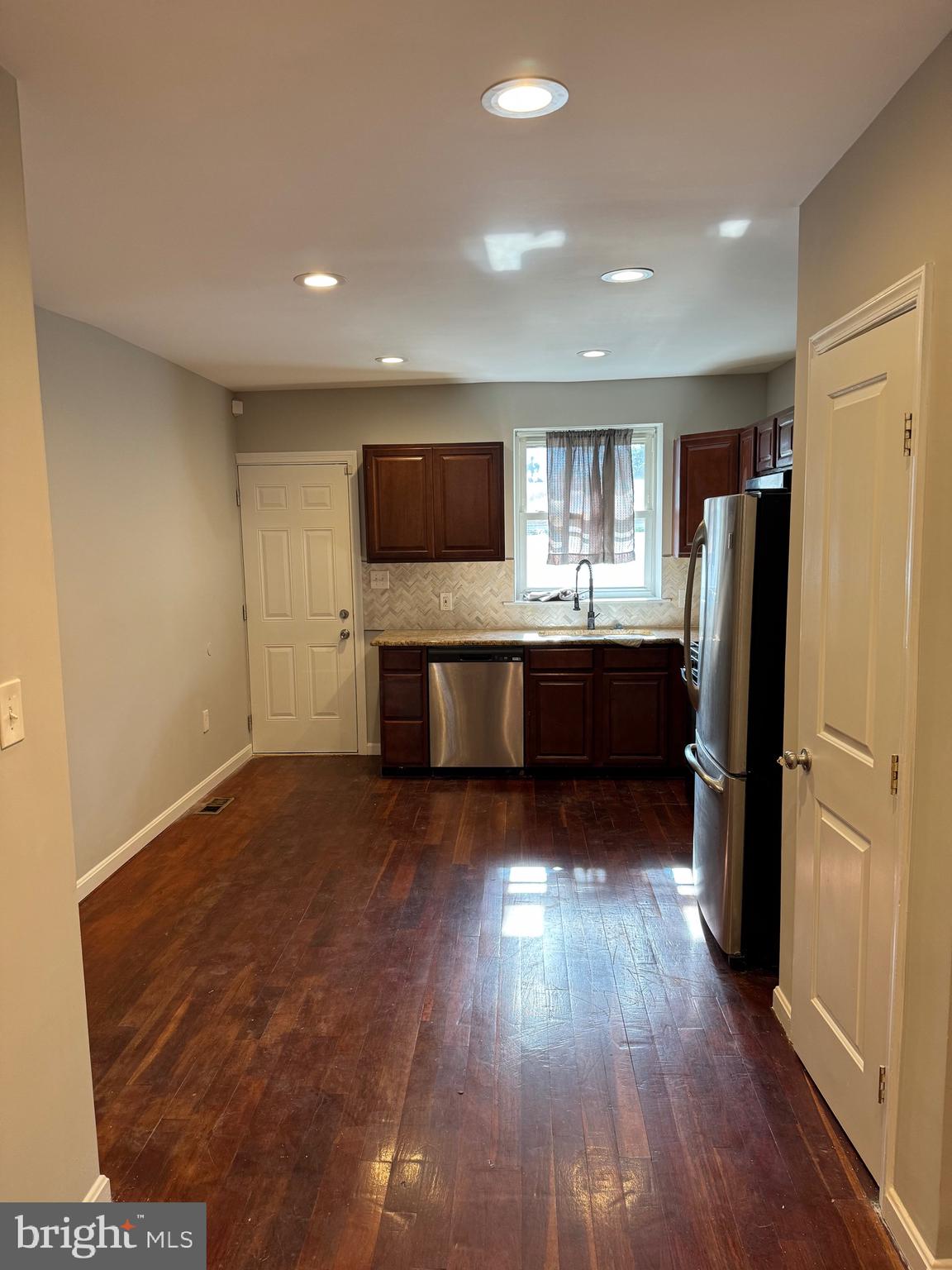 MONTEBELLO - Residential Lease