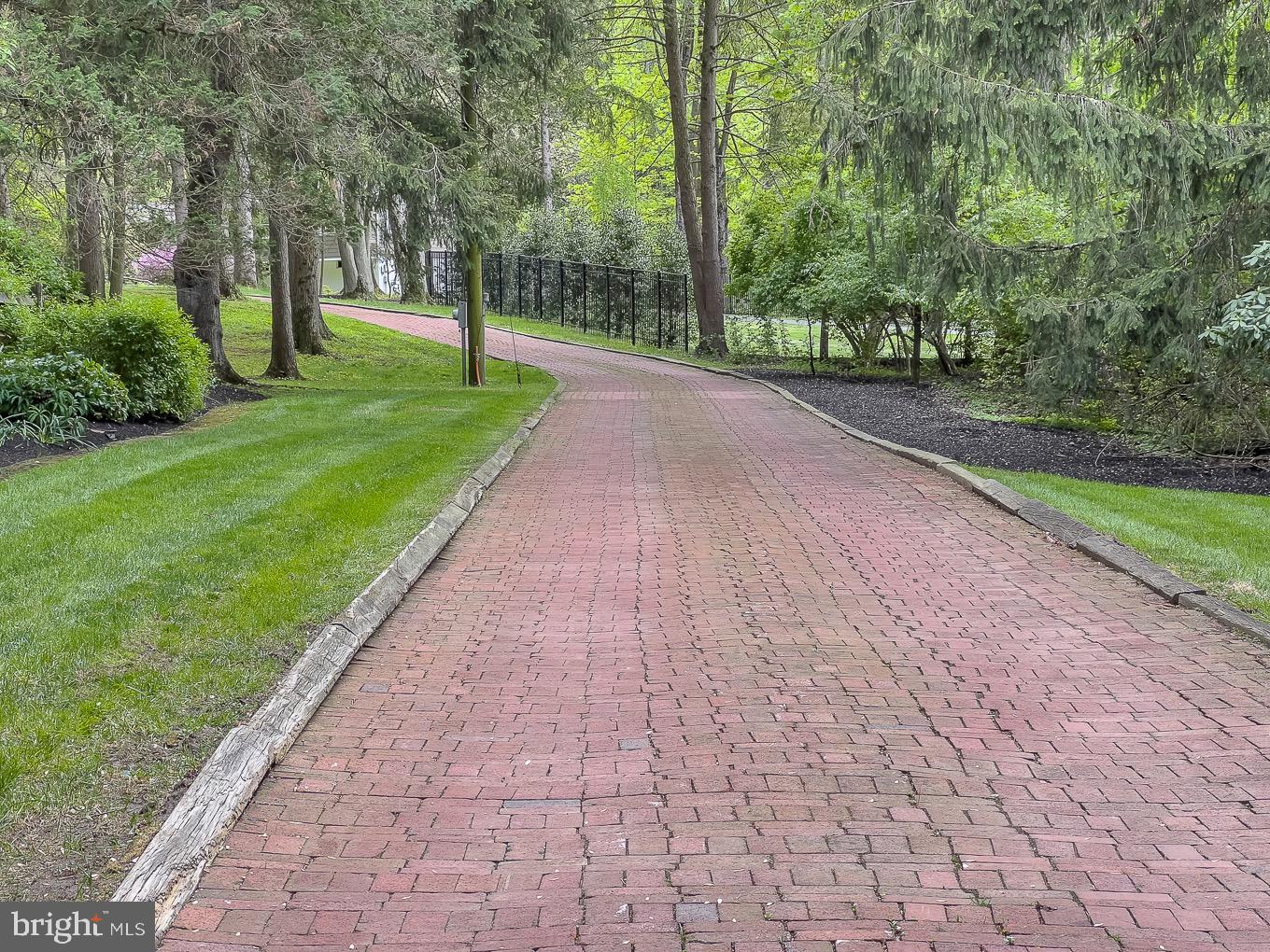 PENNWOOD - Residential