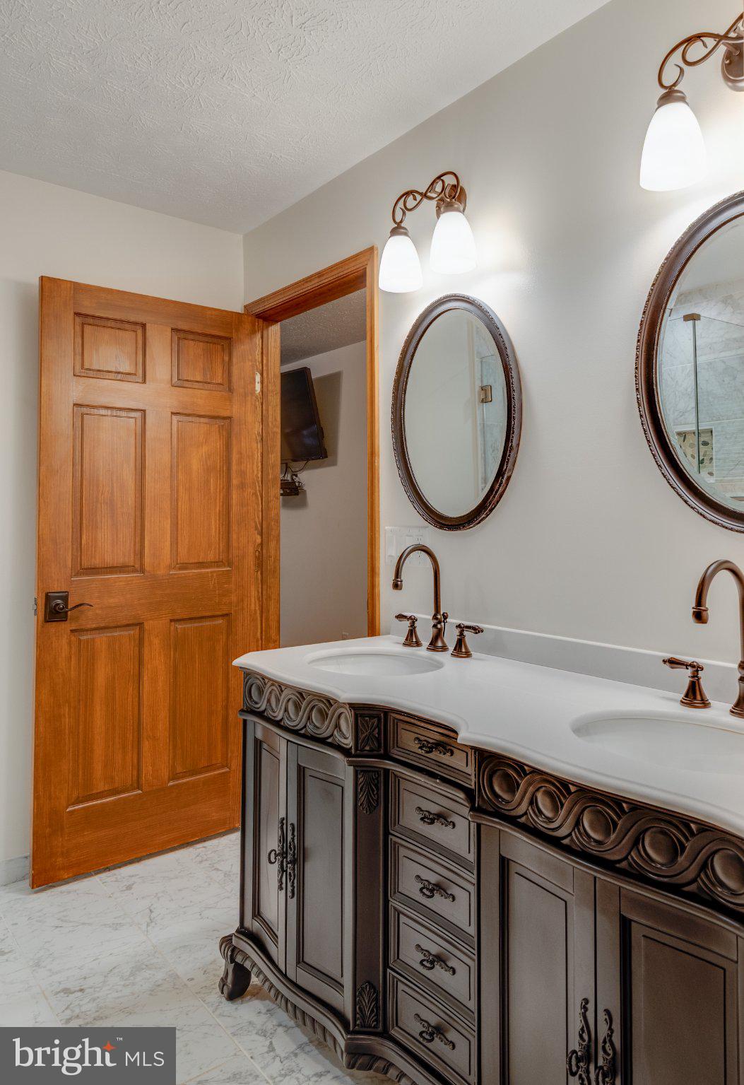 WILDEWOOD VILLAGE - Residential