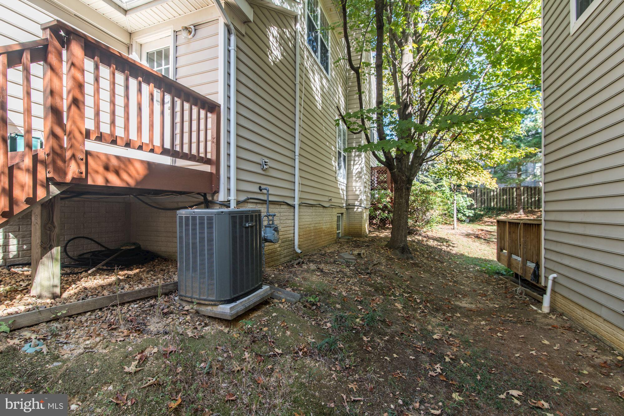 KINGSTOWNE - Residential Lease