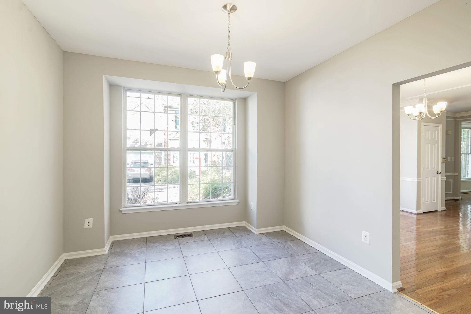 KINGSTOWNE - Residential Lease