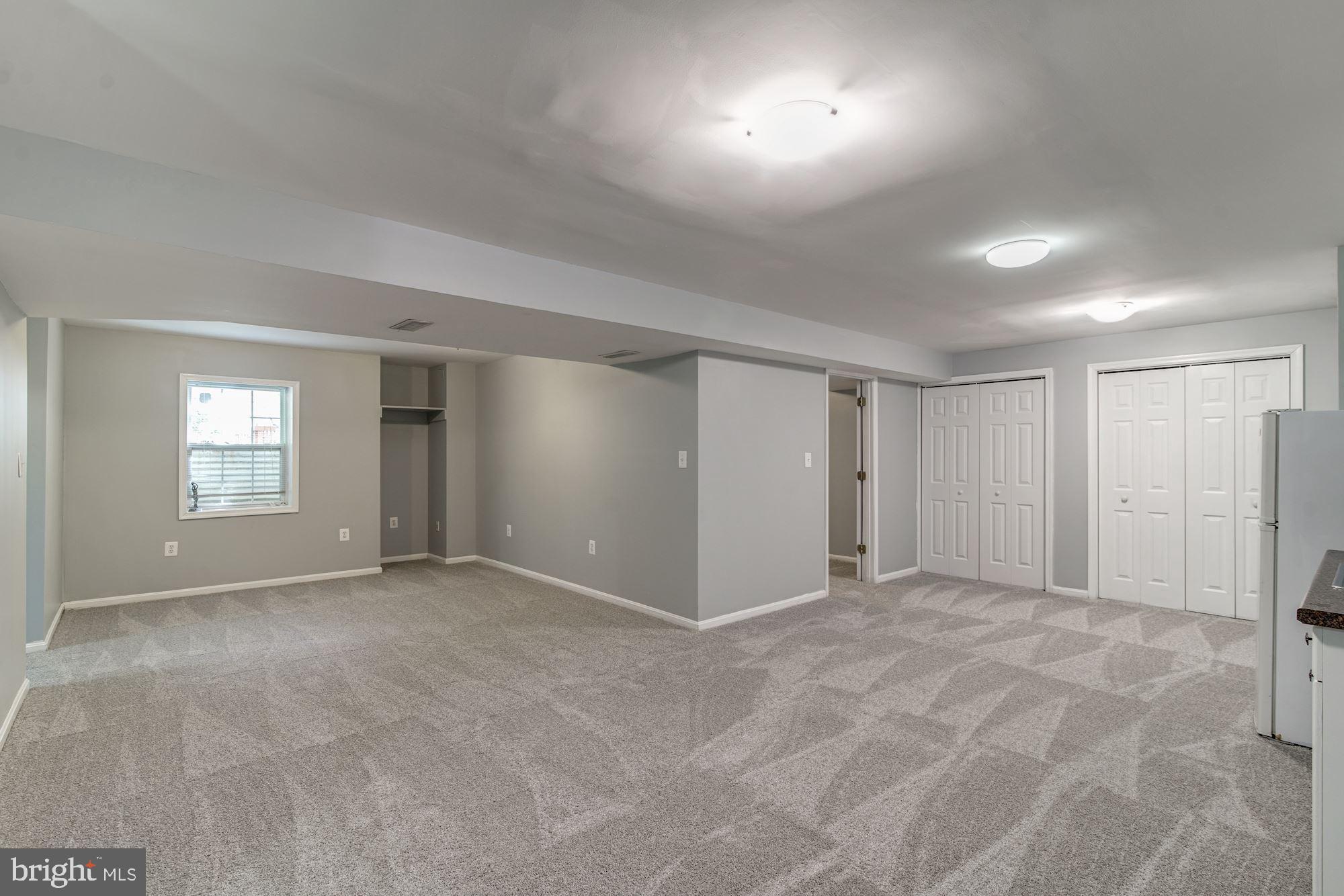 KINGSTOWNE - Residential Lease