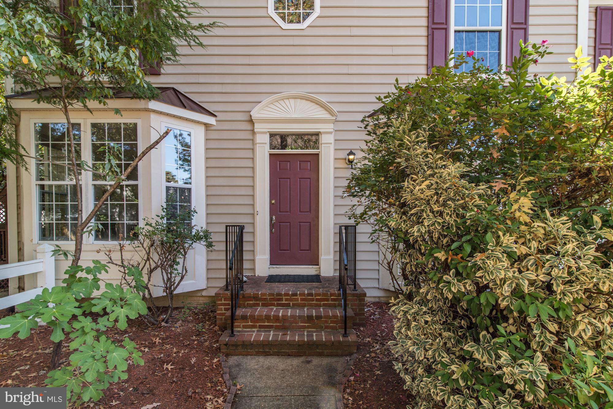 KINGSTOWNE - Residential Lease