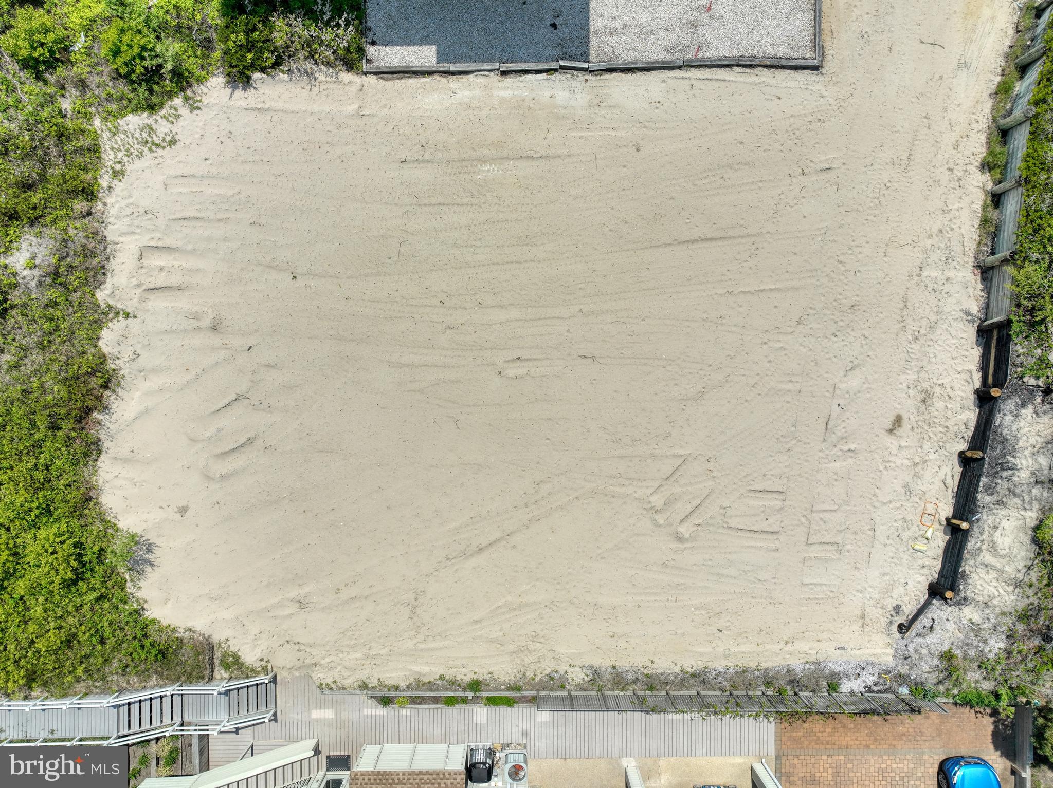 BETHANY VILLAGE - Land