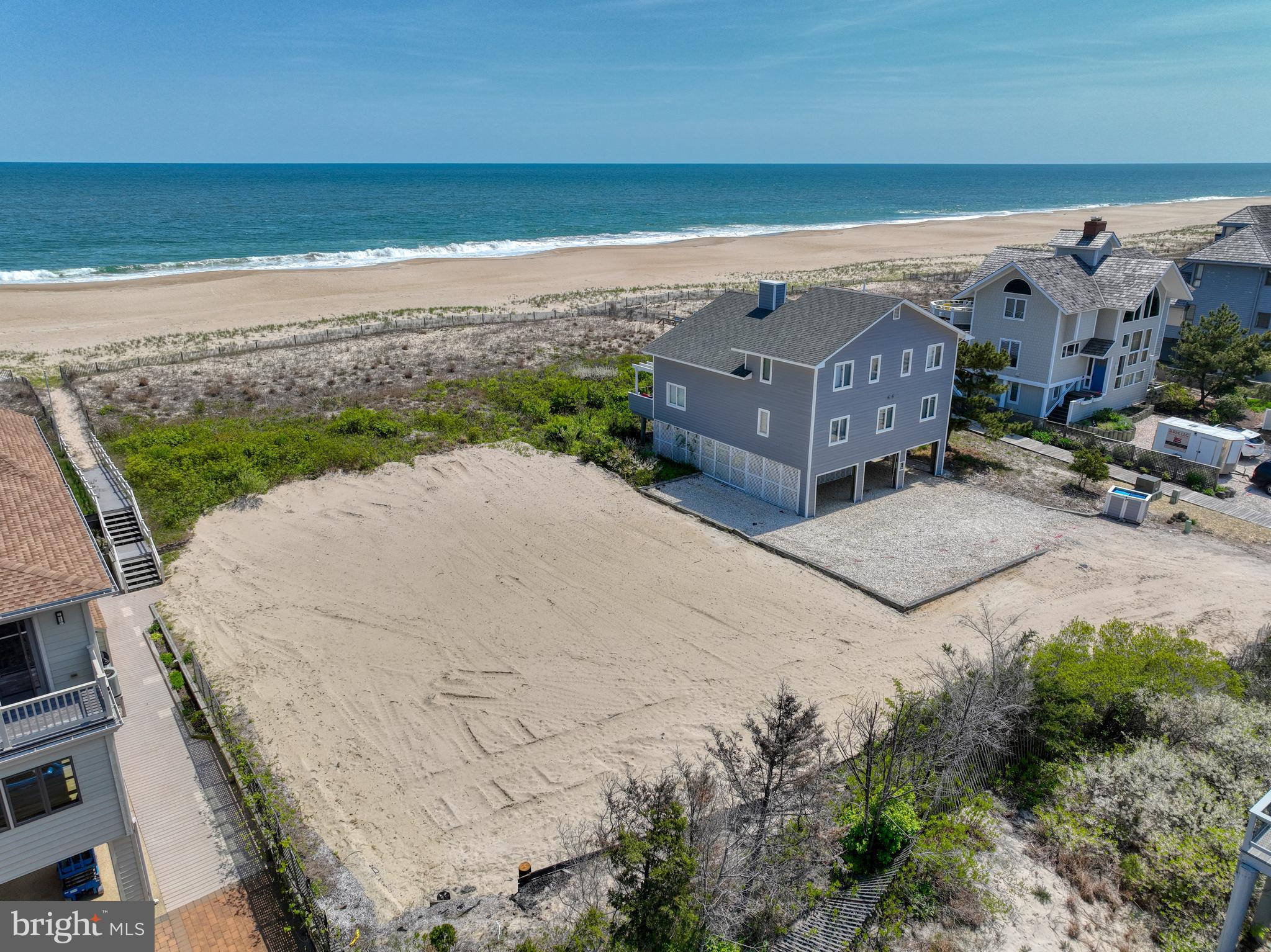 BETHANY VILLAGE - Land