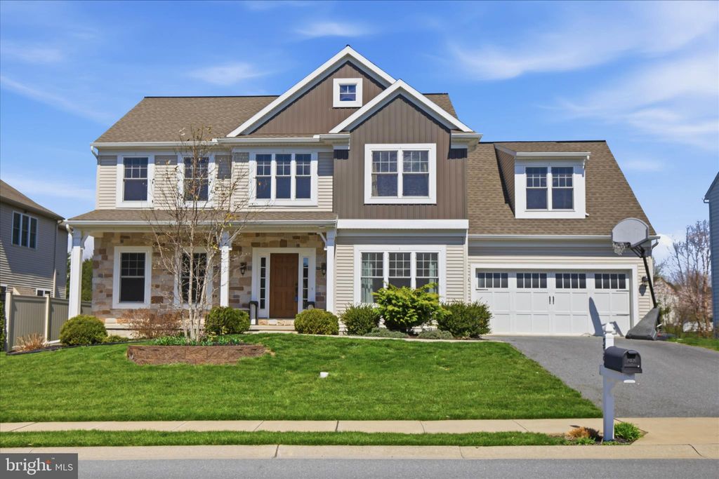 Photo of 339 Bowyer Lane, LITITZ, PA 17543 (MLS # PALA2085348)