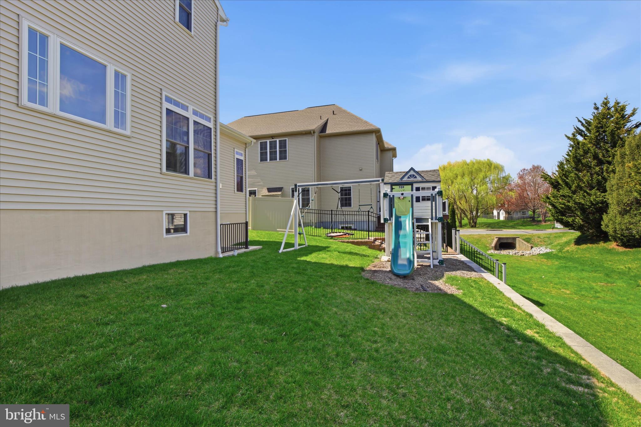 PENNS CROSSING - Residential