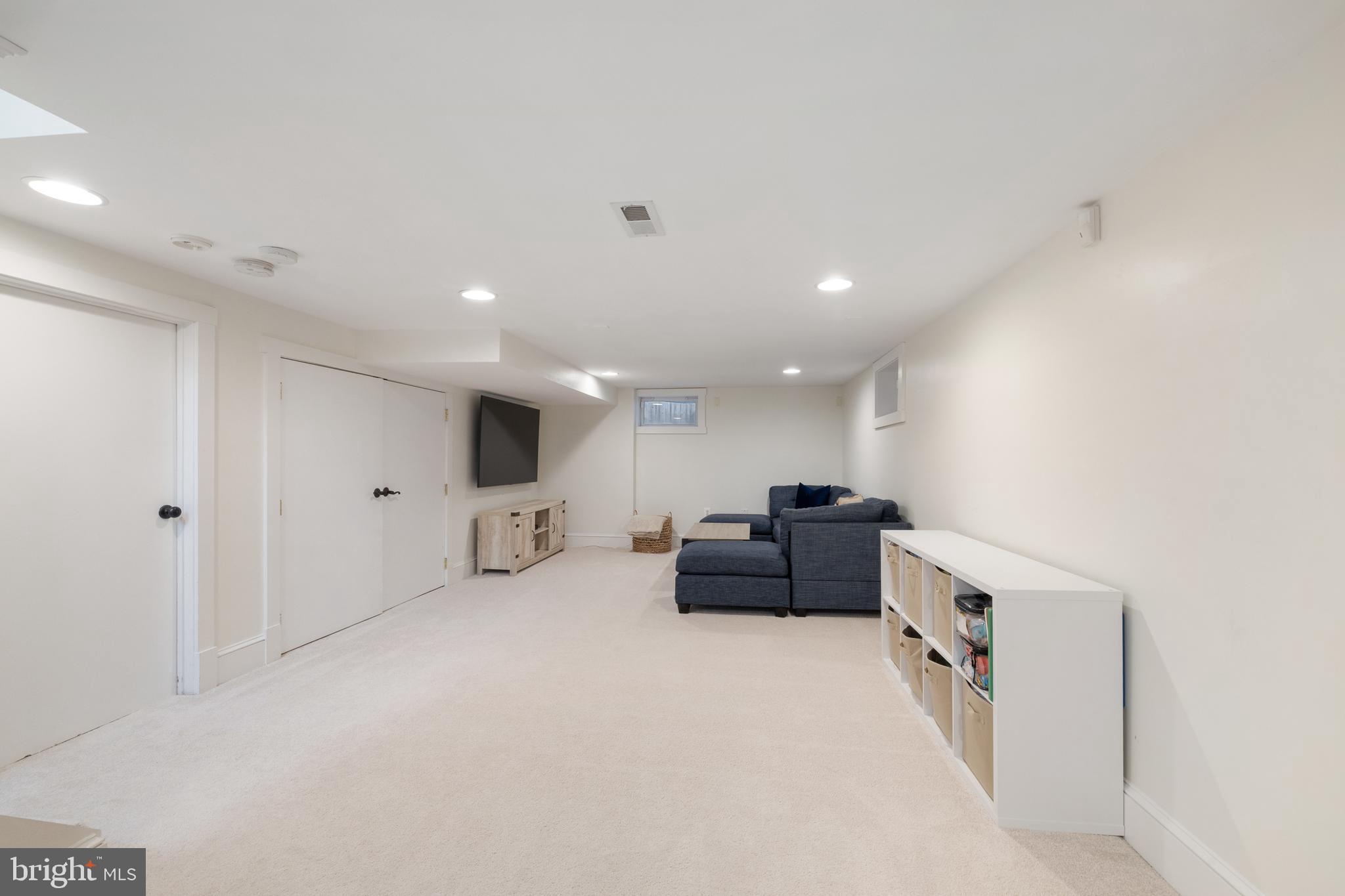 HOMEWOOD - Residential