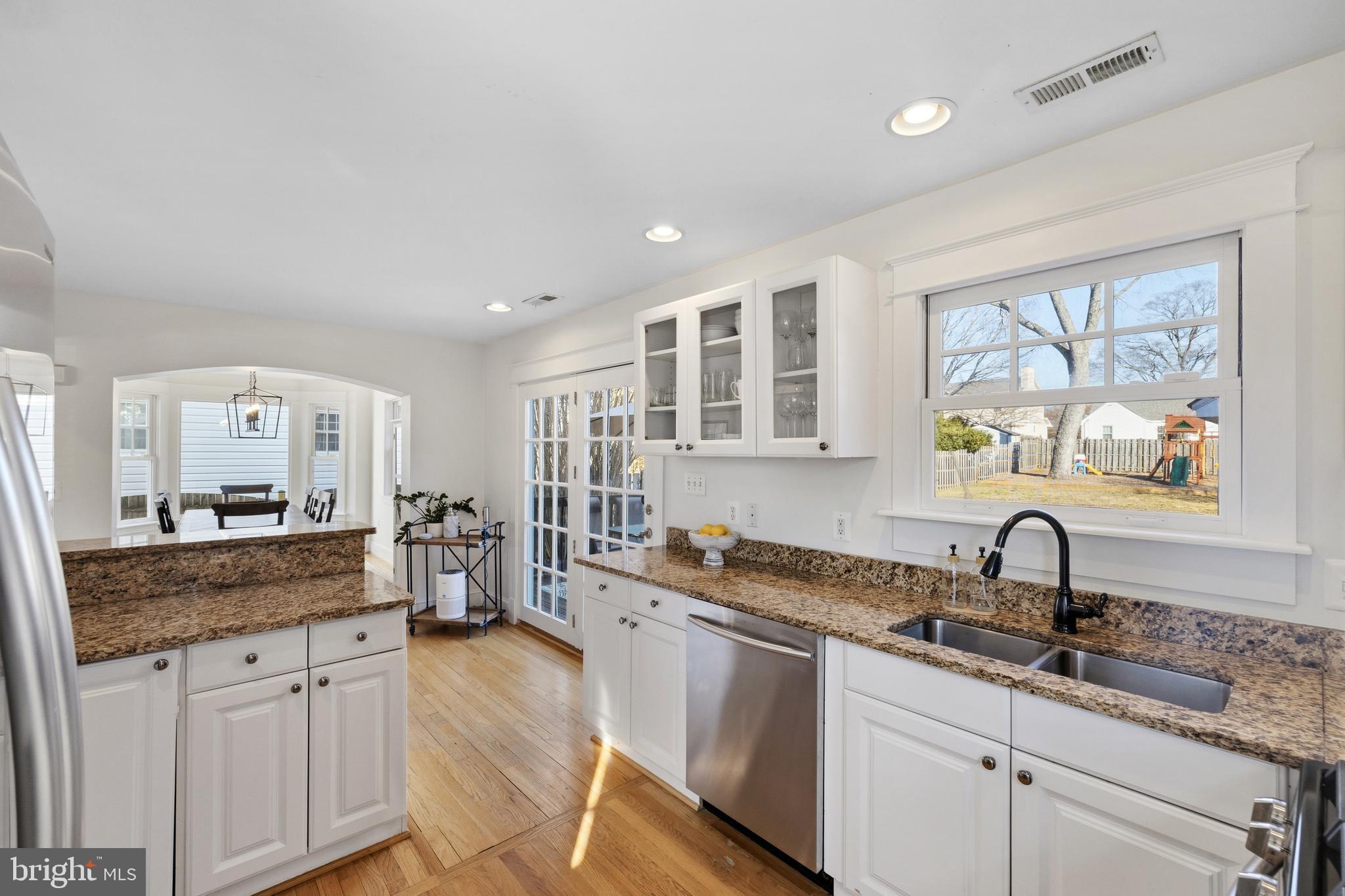 HOMEWOOD - Residential