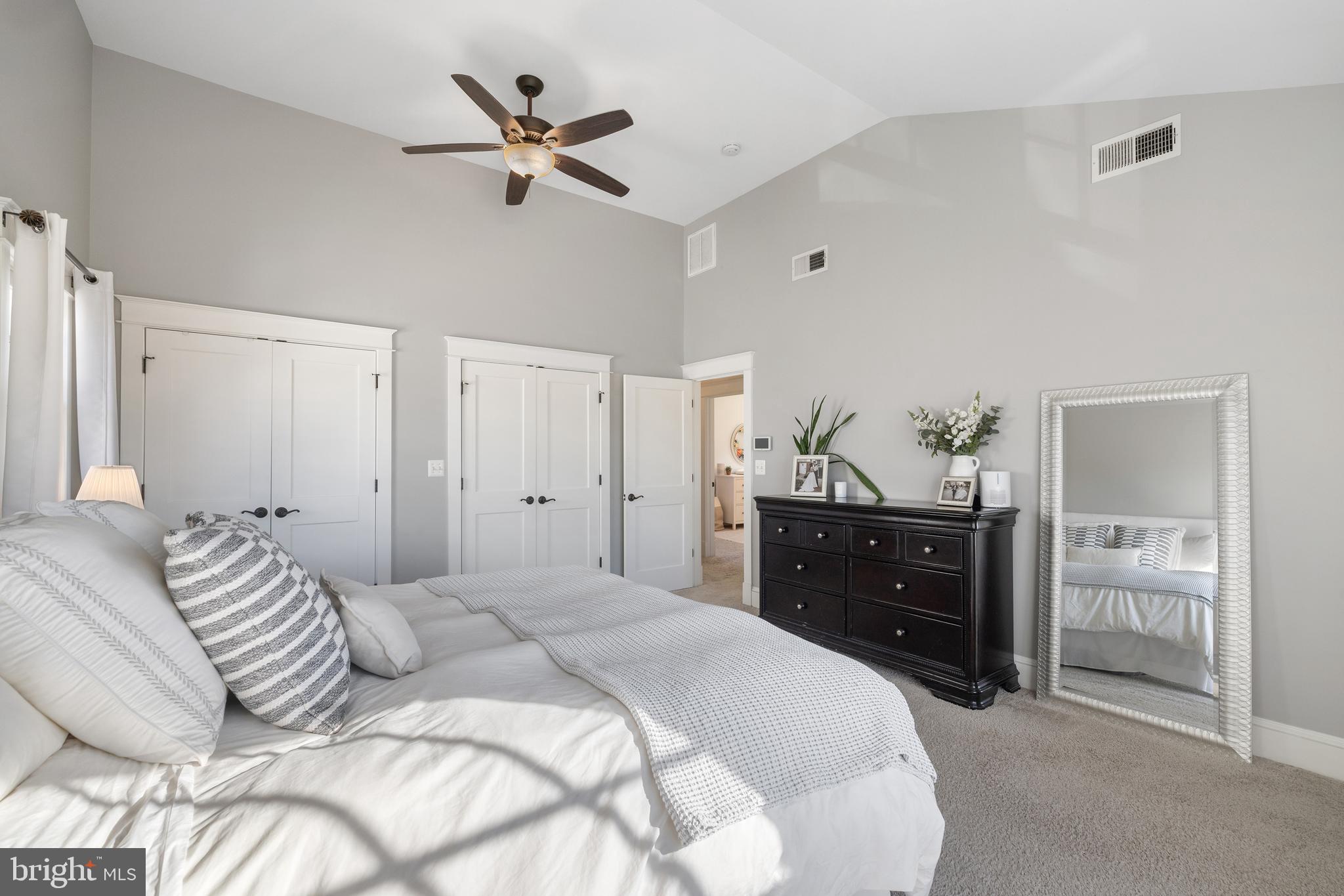 HOMEWOOD - Residential