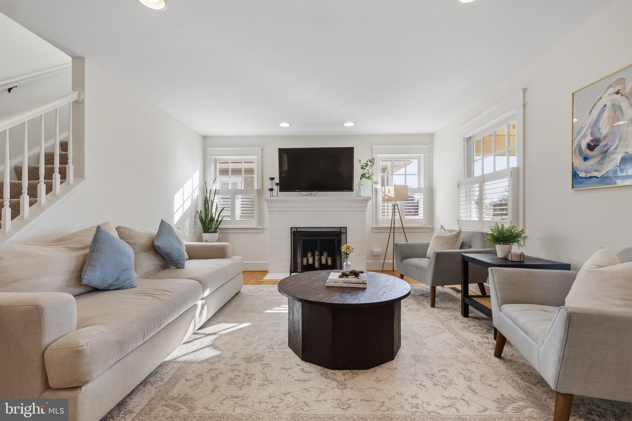 HOMEWOOD - Residential