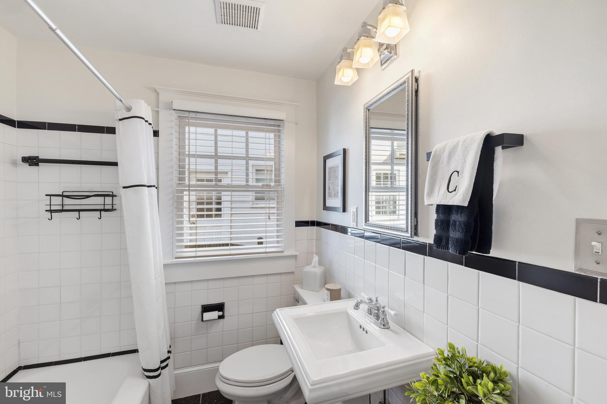 HOMEWOOD - Residential