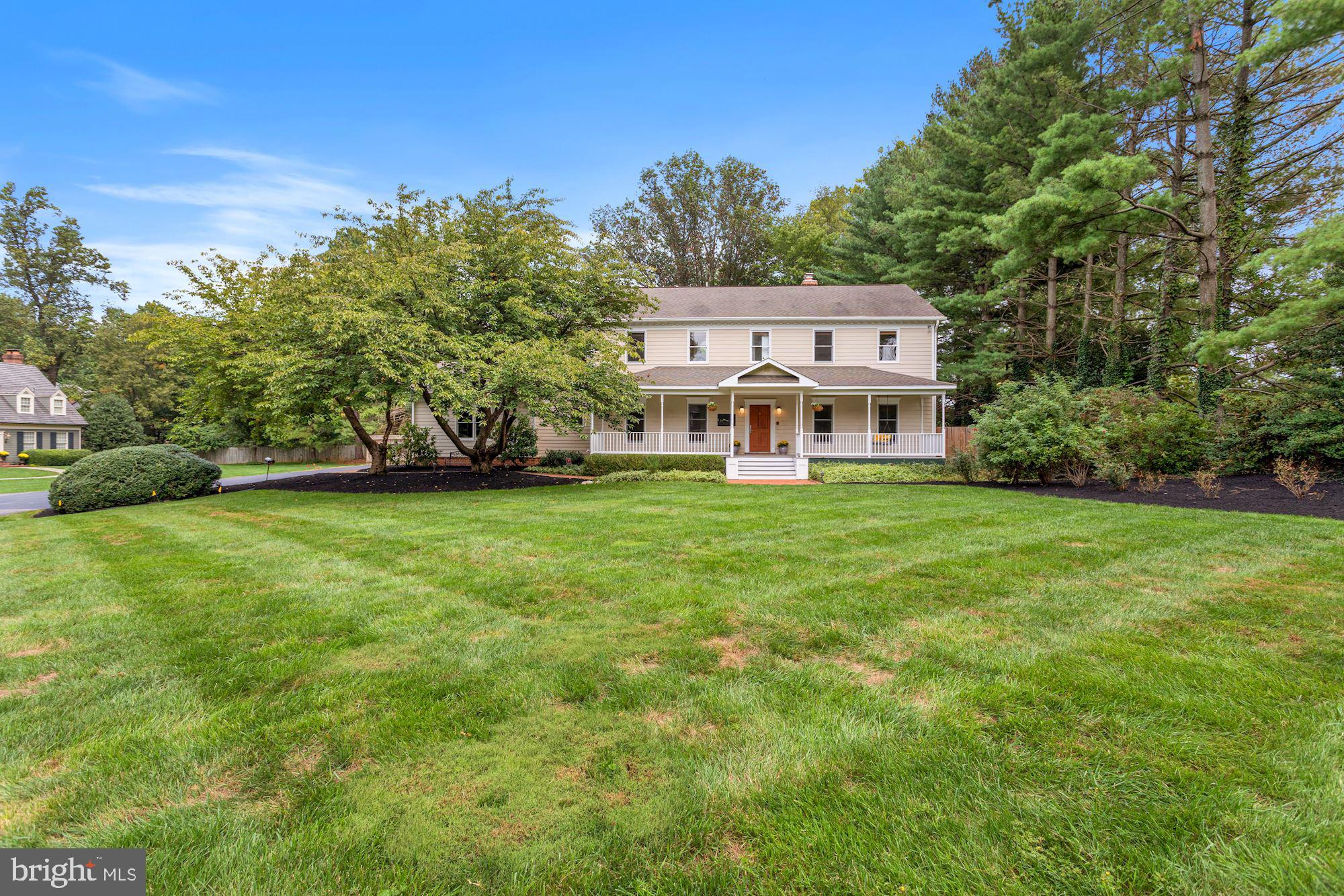 SPRINGWOOD OF MCLEAN - Residential