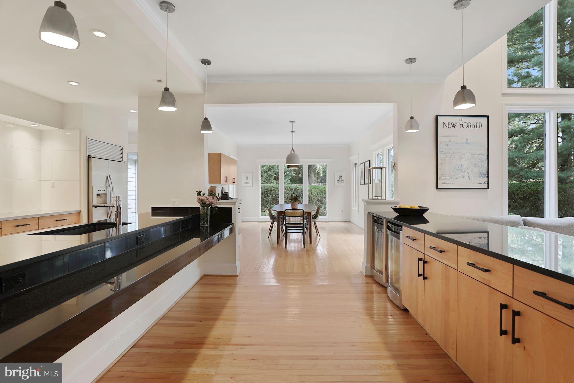 SPRINGWOOD OF MCLEAN - Residential