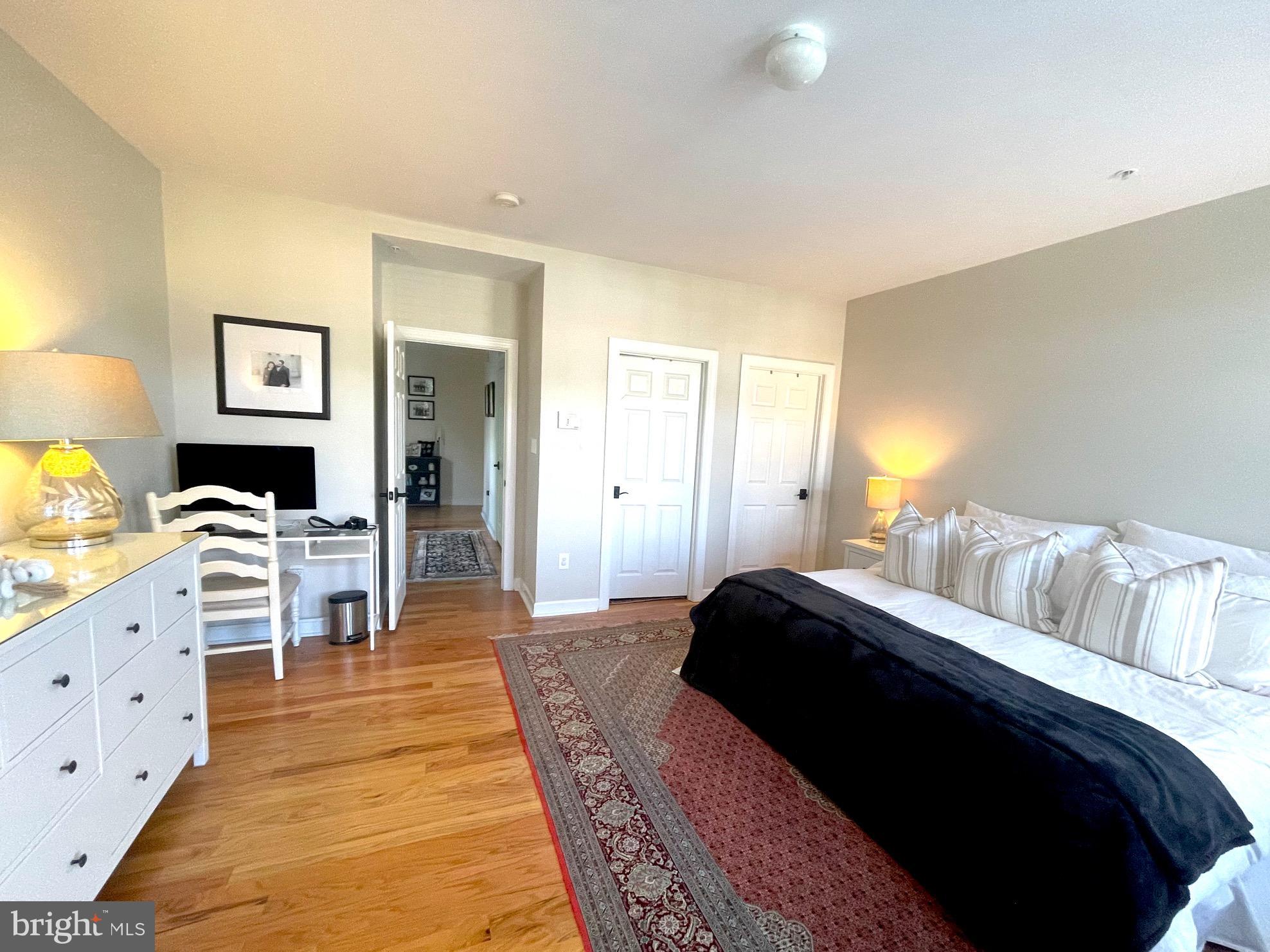 HIDDEN CREEK - Residential