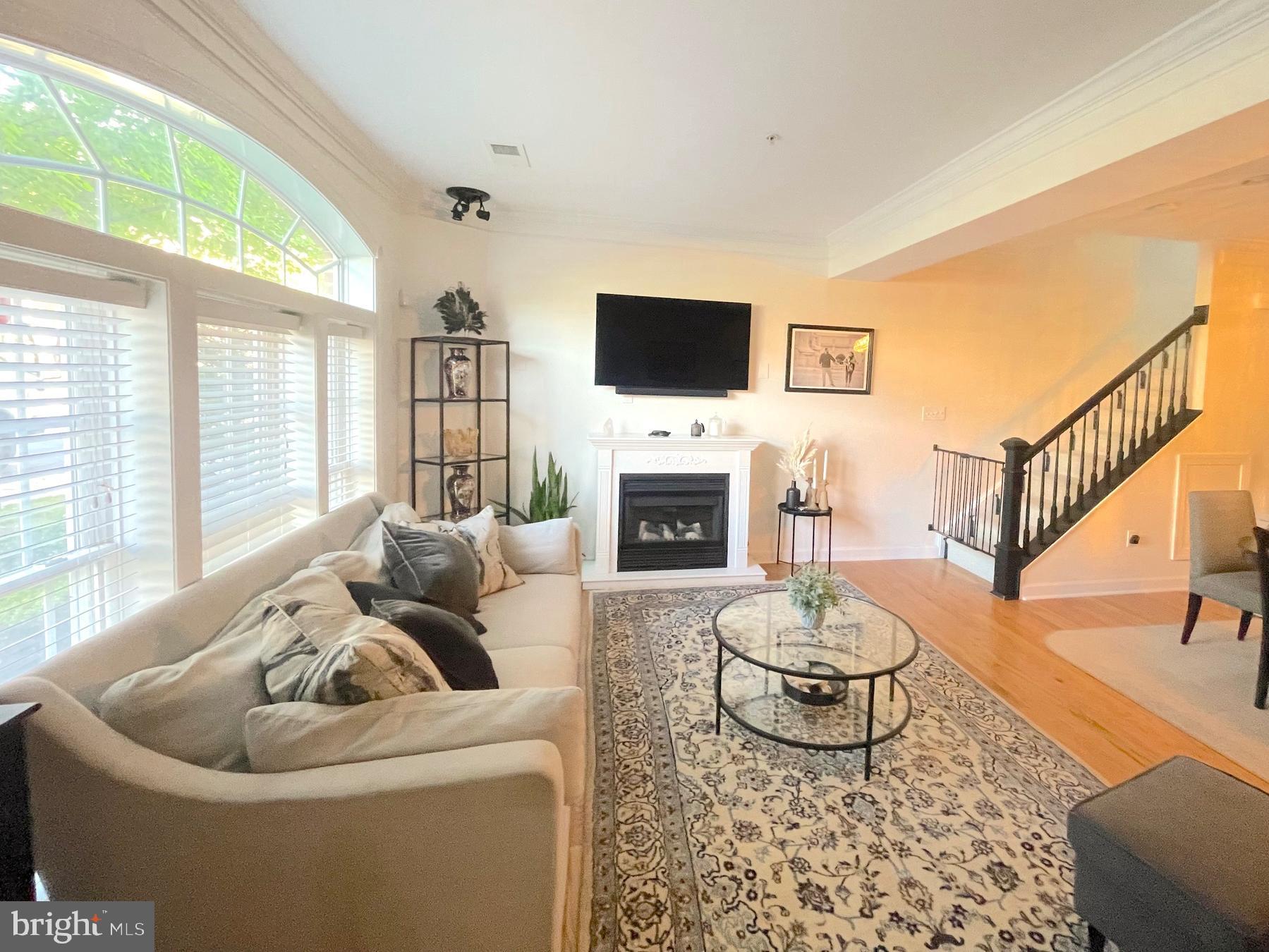 HIDDEN CREEK - Residential