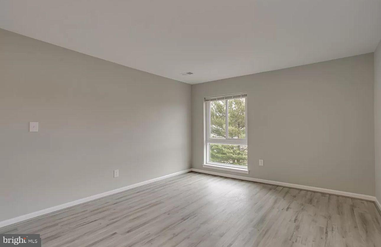 JEFFERSON MEWS - Residential