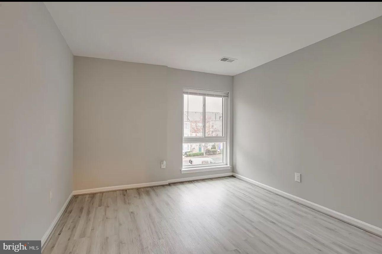 JEFFERSON MEWS - Residential