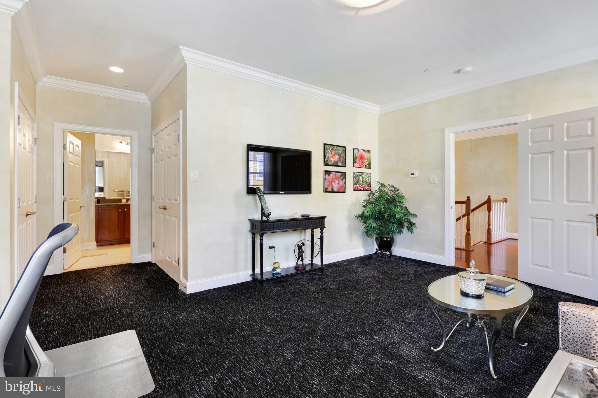 WOODBROOK - Residential