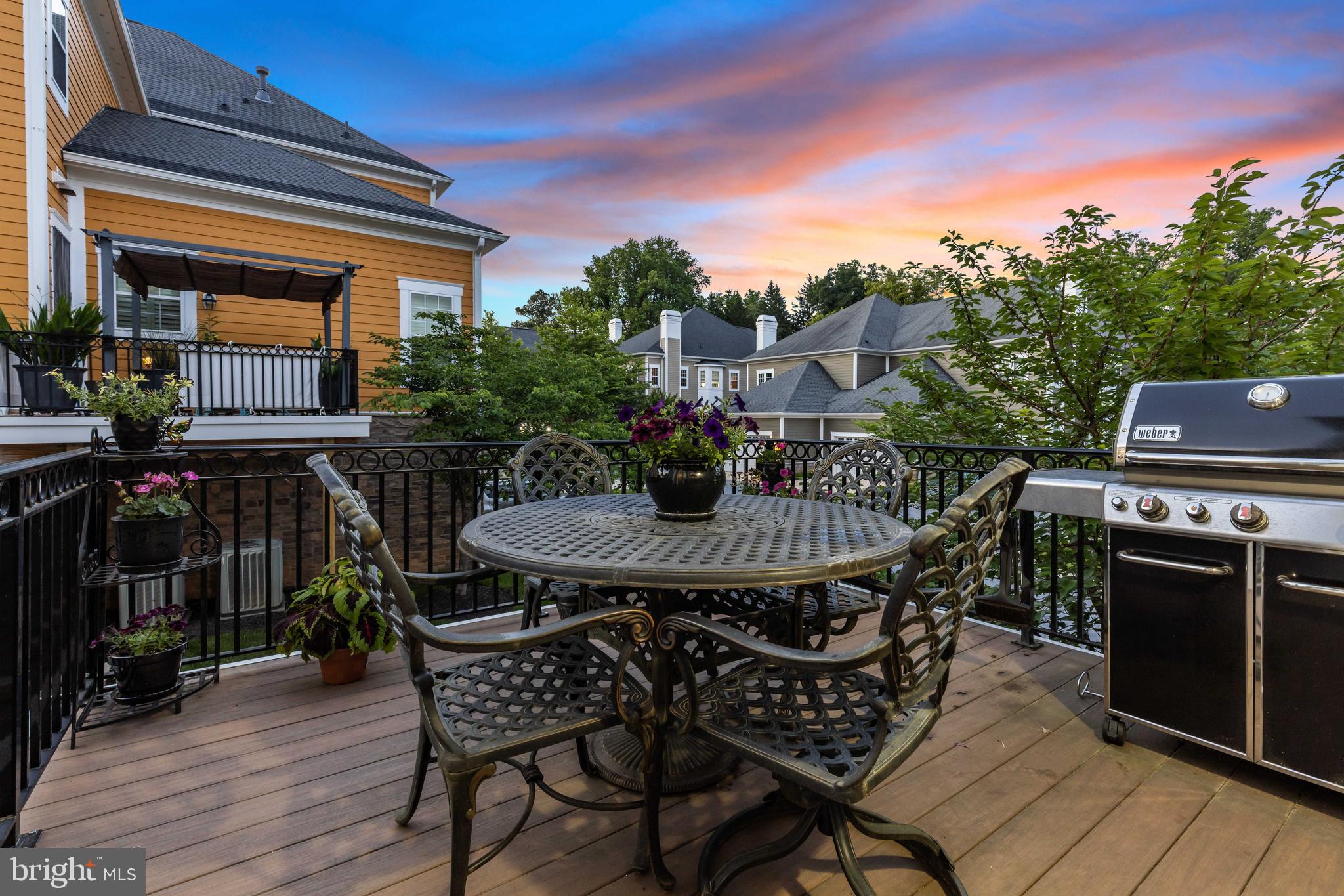 WOODBROOK - Residential