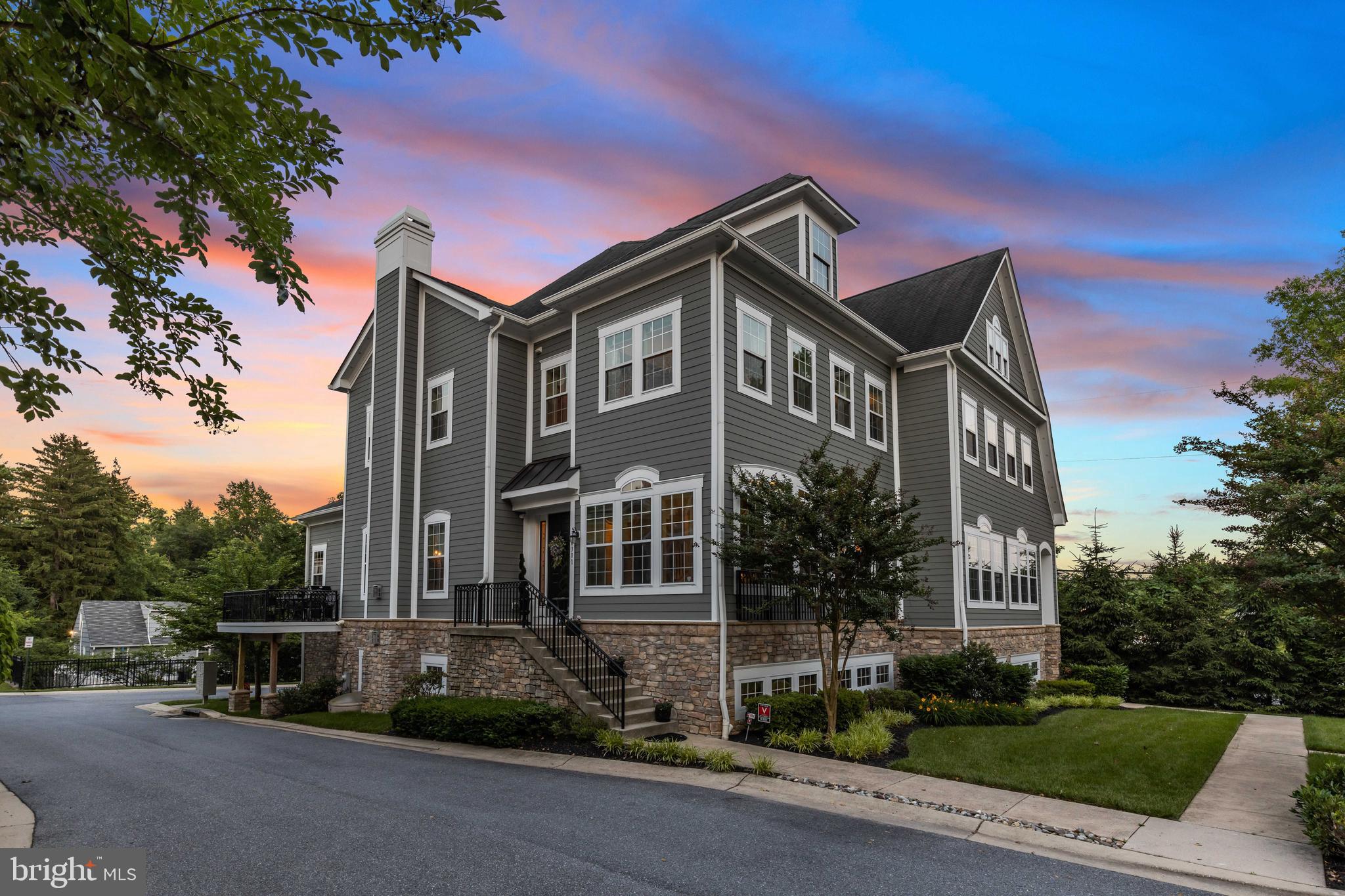 WOODBROOK - Residential