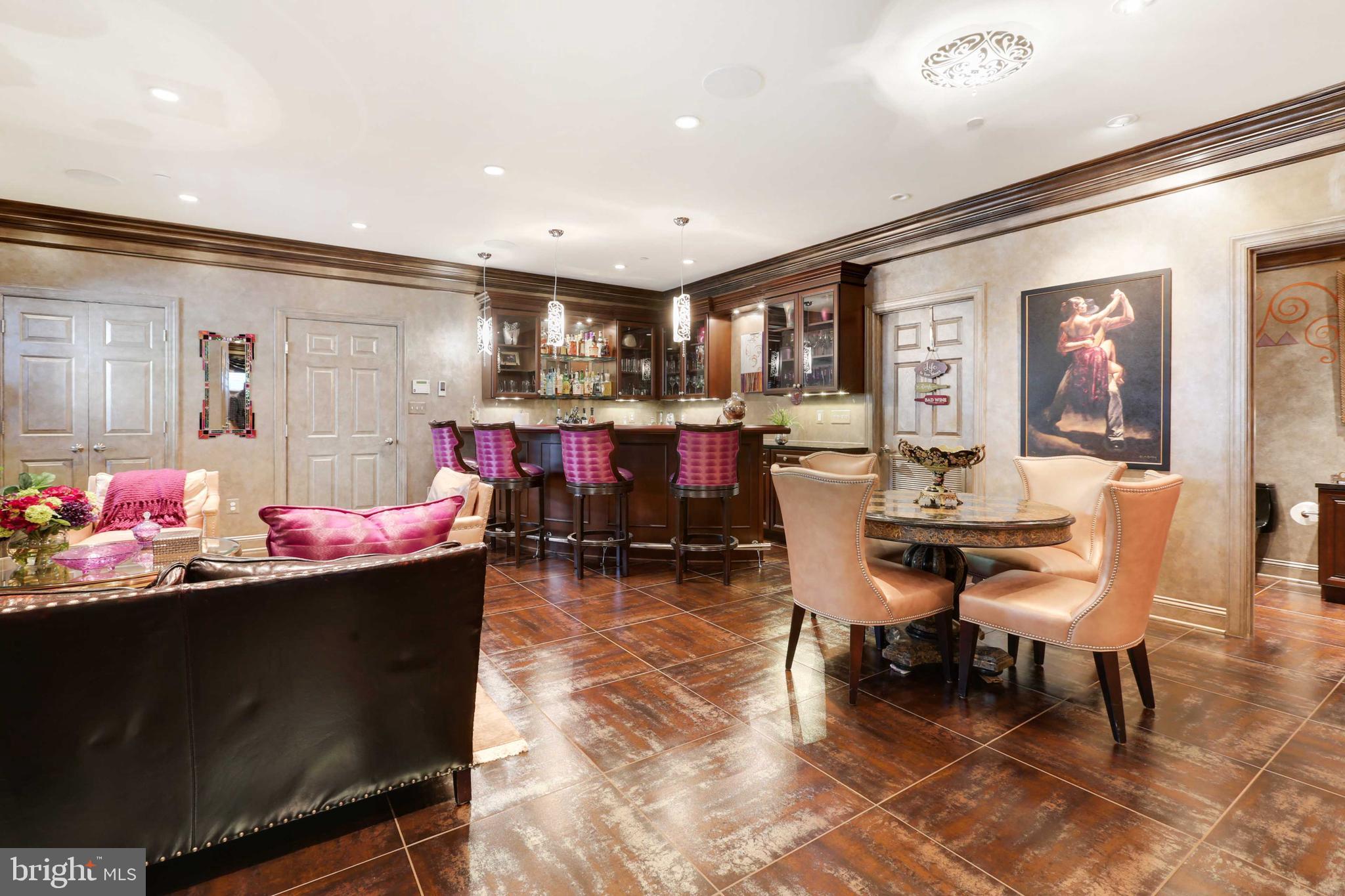 WOODBROOK - Residential