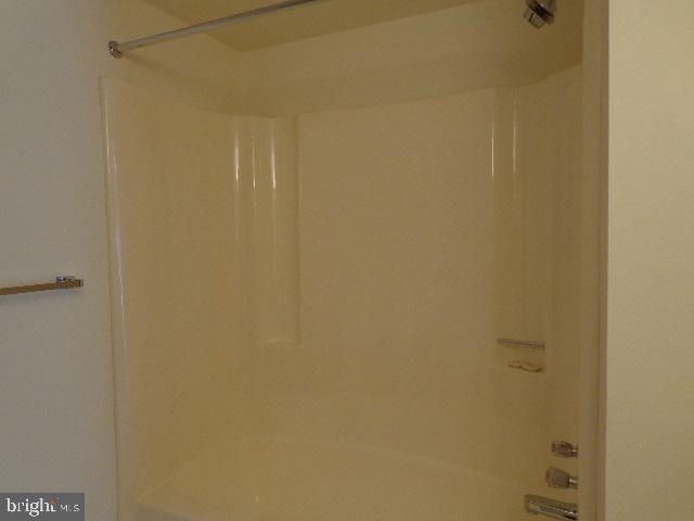 PHEASANT RUN - Residential