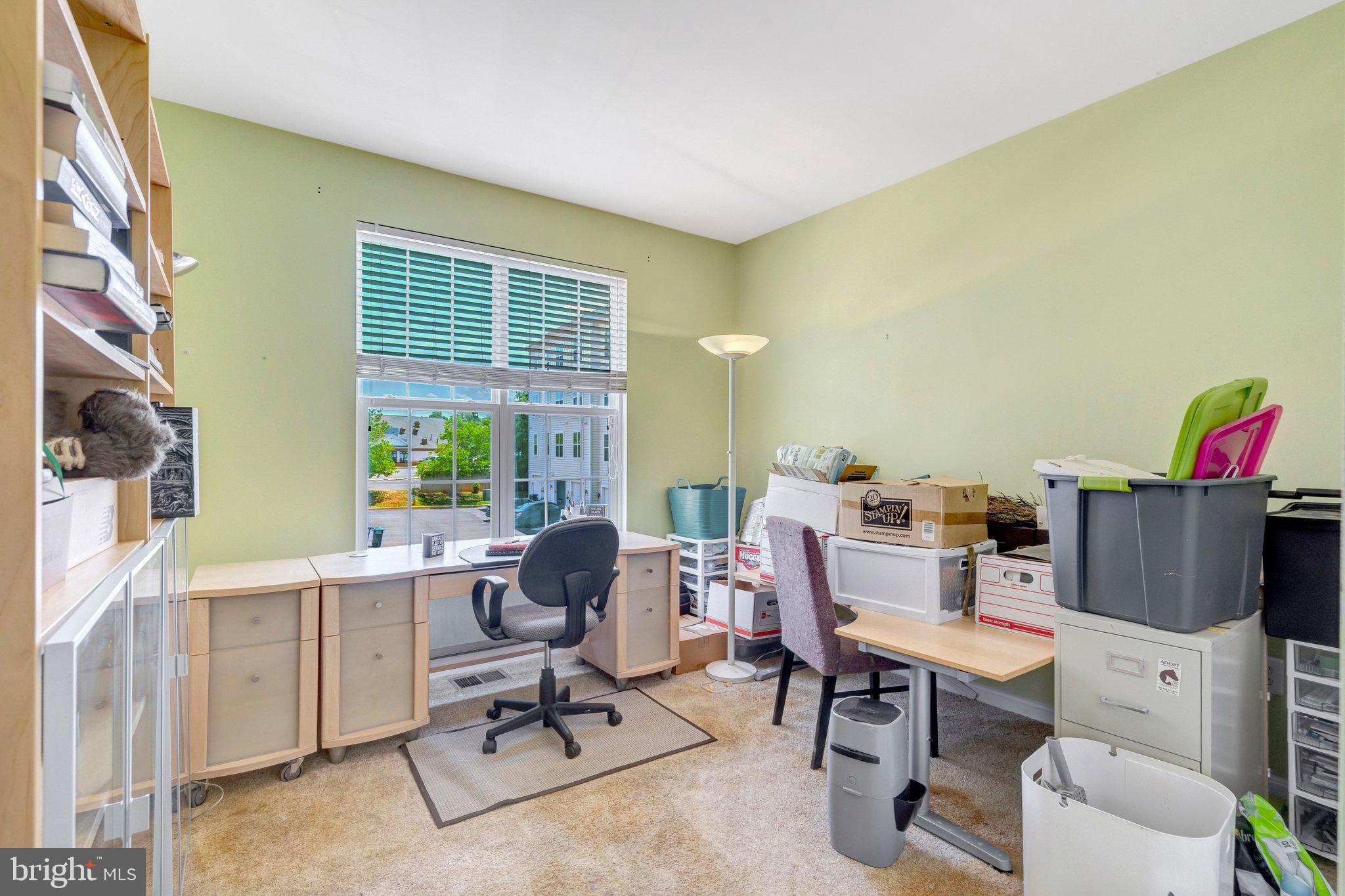 LEE SQUARE - Residential