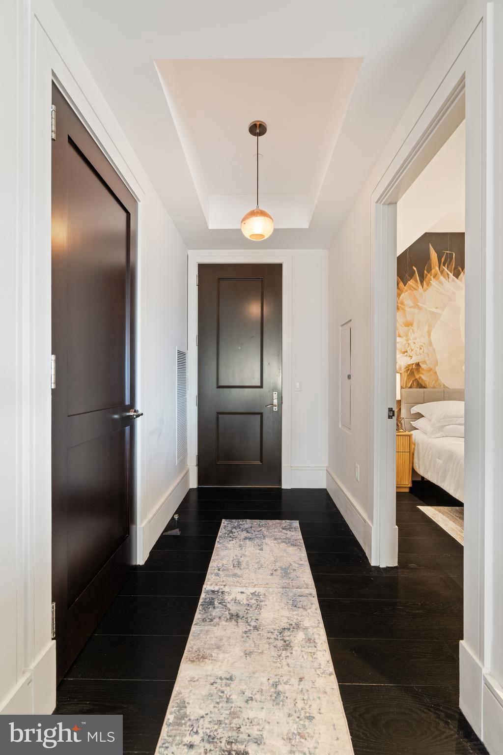 RESTON TOWN CENTER - Residential