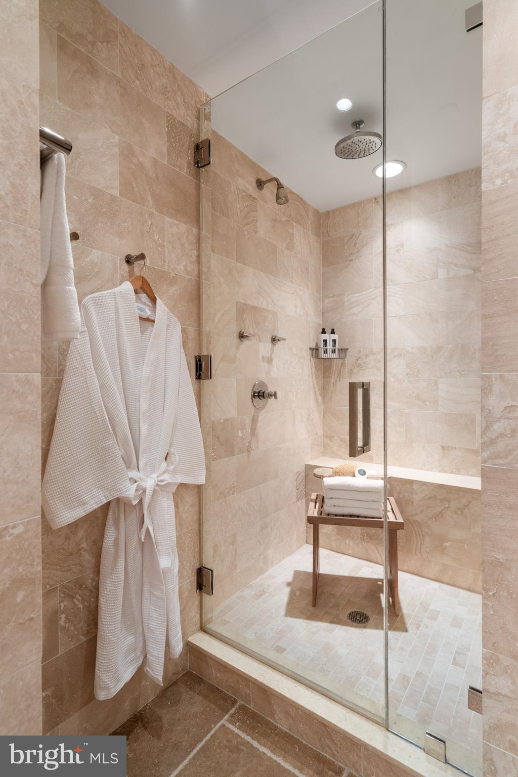 RESTON TOWN CENTER - Residential
