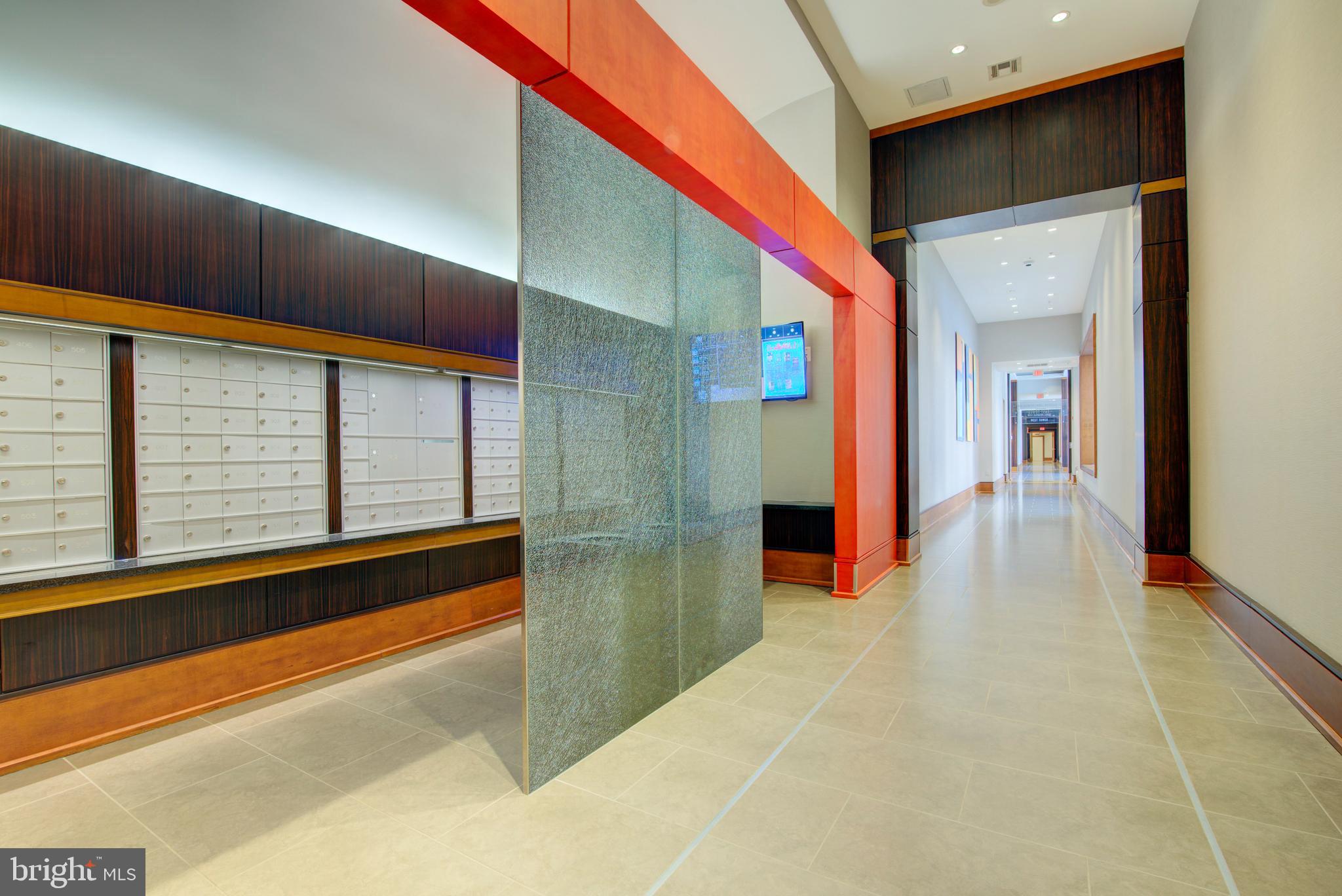 RESTON TOWN CENTER - Residential