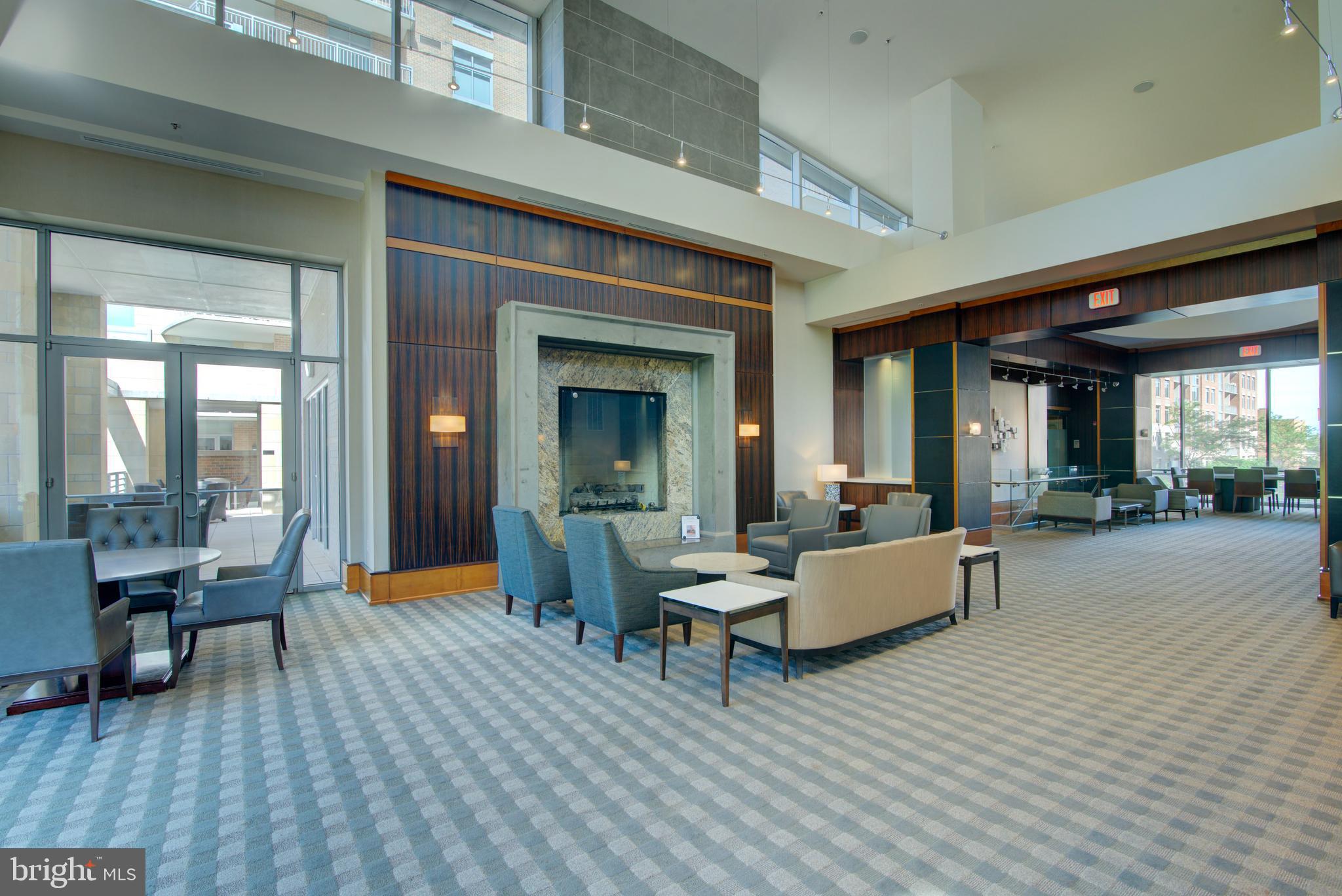 RESTON TOWN CENTER - Residential